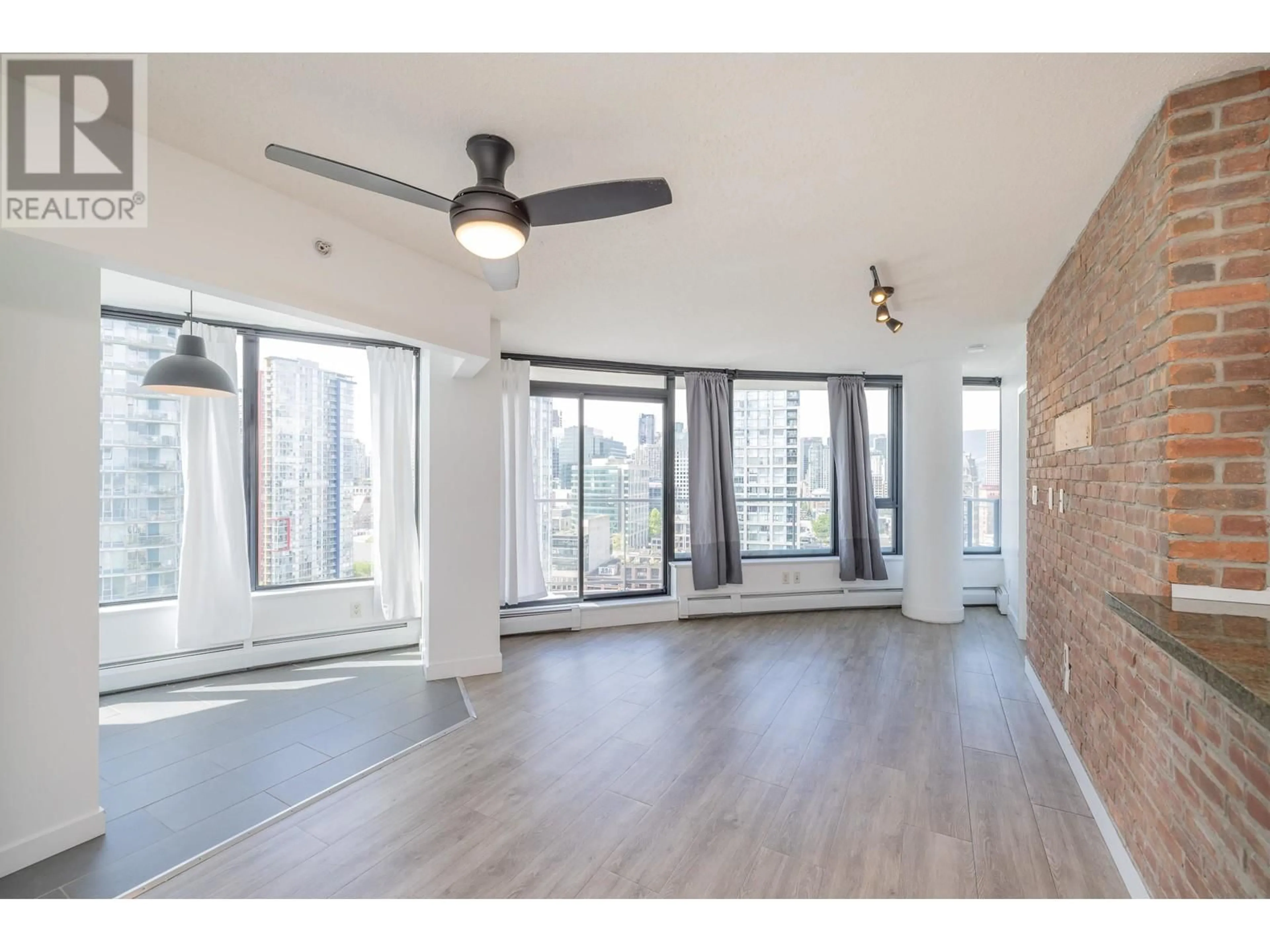 A pic of a room for 2703 - 58 KEEFER PLACE, Vancouver British Columbia V6B0B8