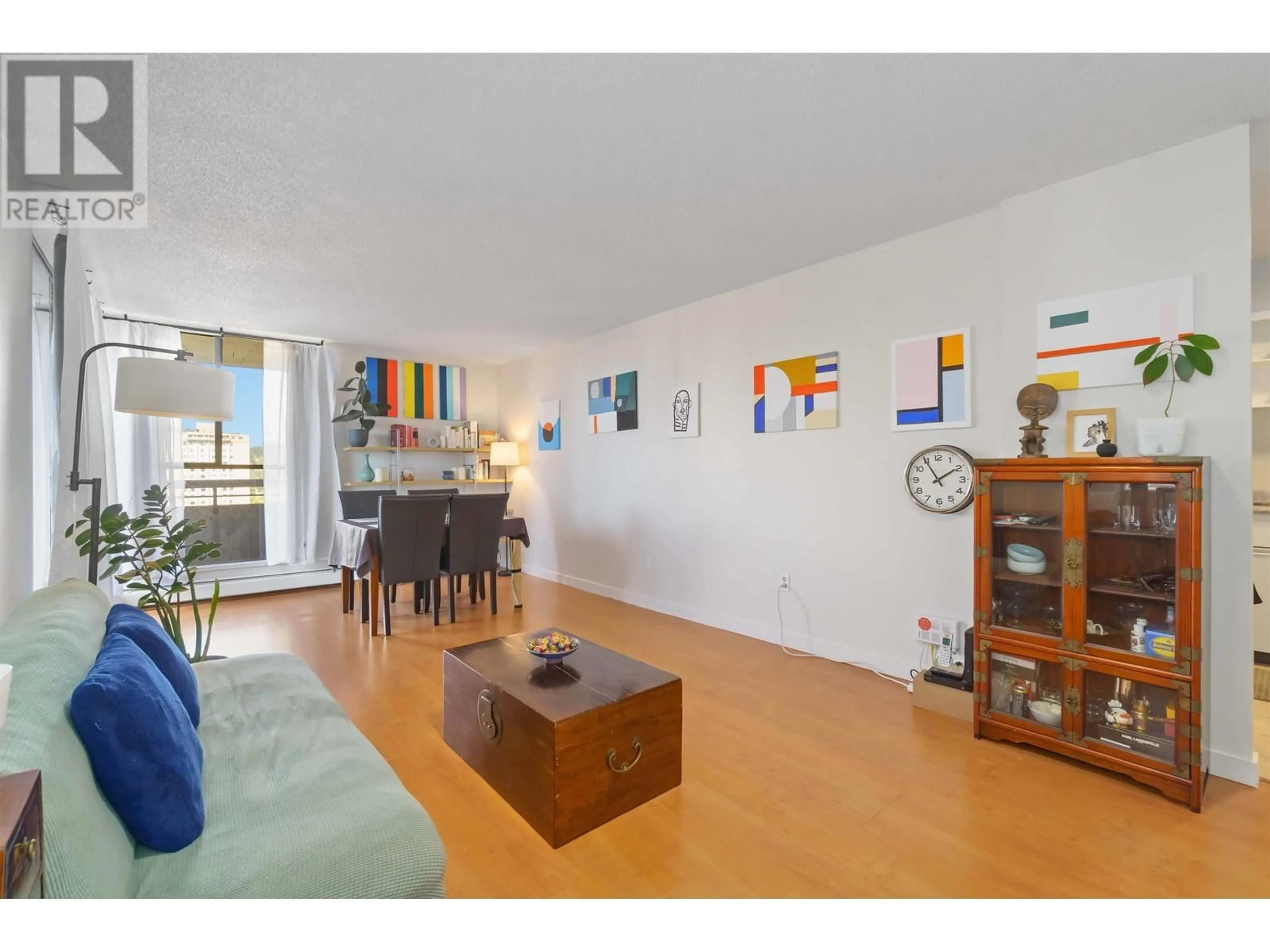 A pic of a room for 2002 - 3755 BARTLETT COURT, Burnaby British Columbia V3J7G7