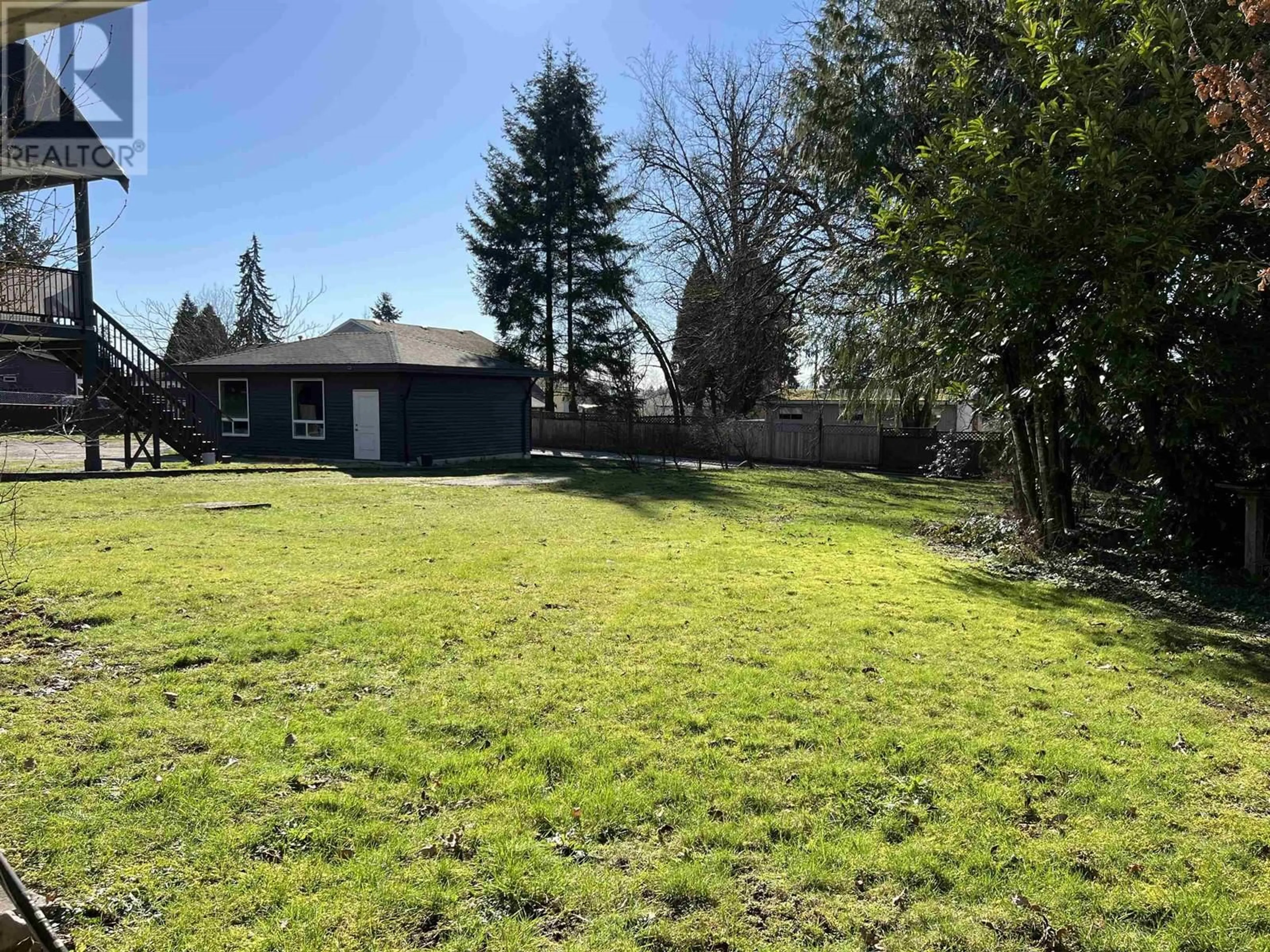 A pic from outside/outdoor area/front of a property/back of a property/a pic from drone, unknown for 840 ROCHESTER AVENUE, Coquitlam British Columbia V3K2W2
