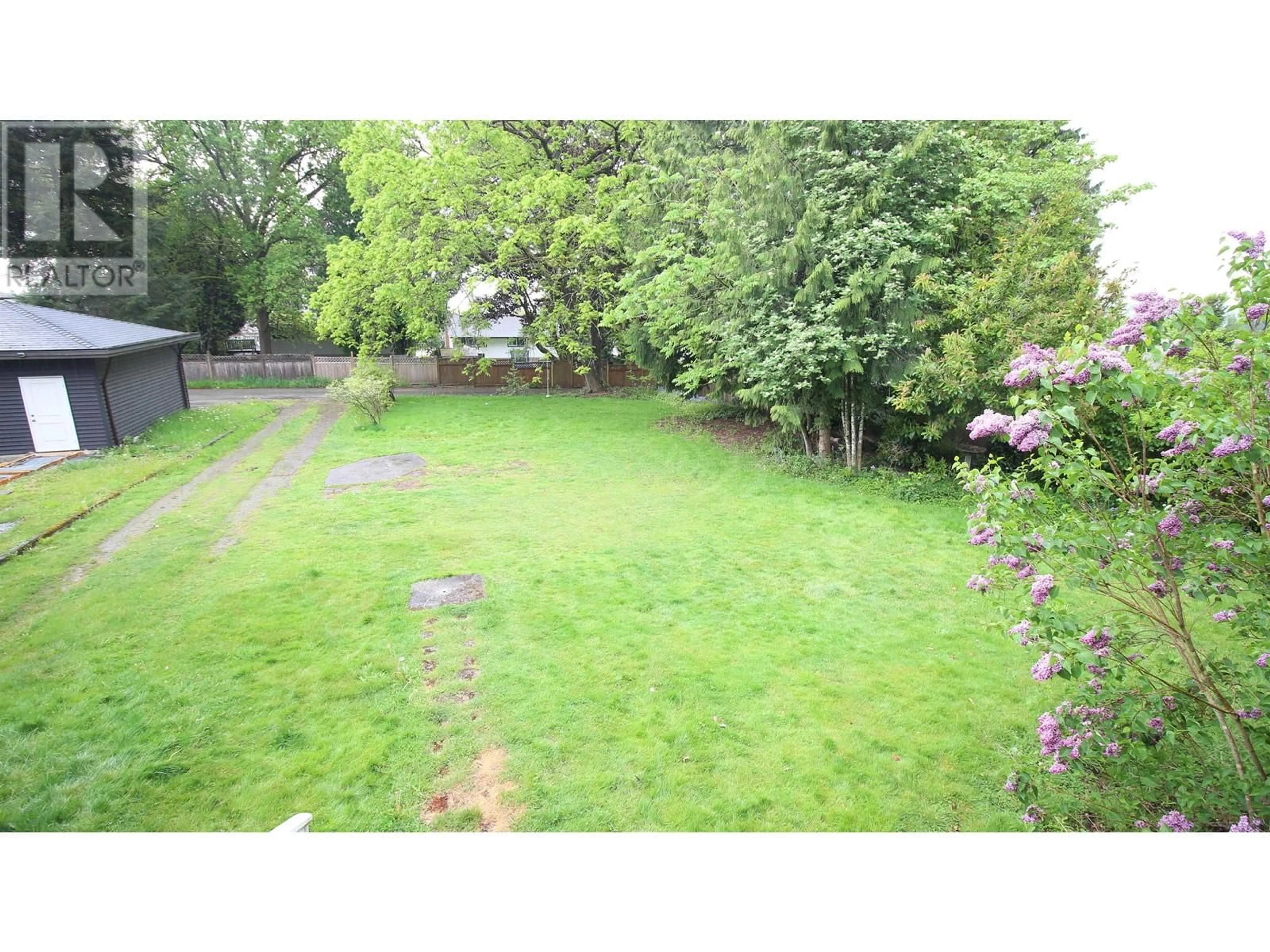 A pic from outside/outdoor area/front of a property/back of a property/a pic from drone, unknown for 840 ROCHESTER AVENUE, Coquitlam British Columbia V3K2W2
