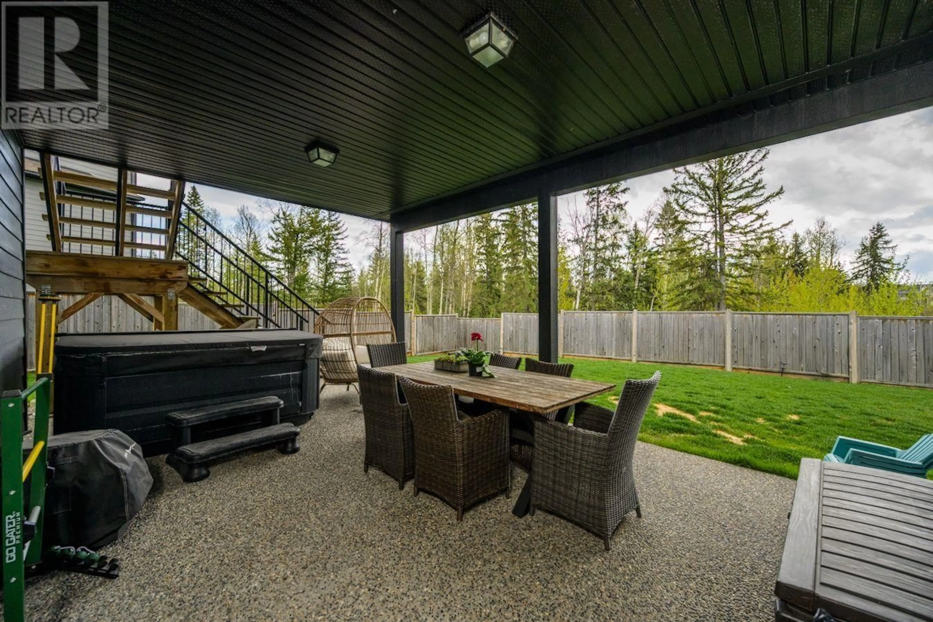 Patio, unknown for 2955 MAURICE DRIVE, Prince George British Columbia V2N0C8