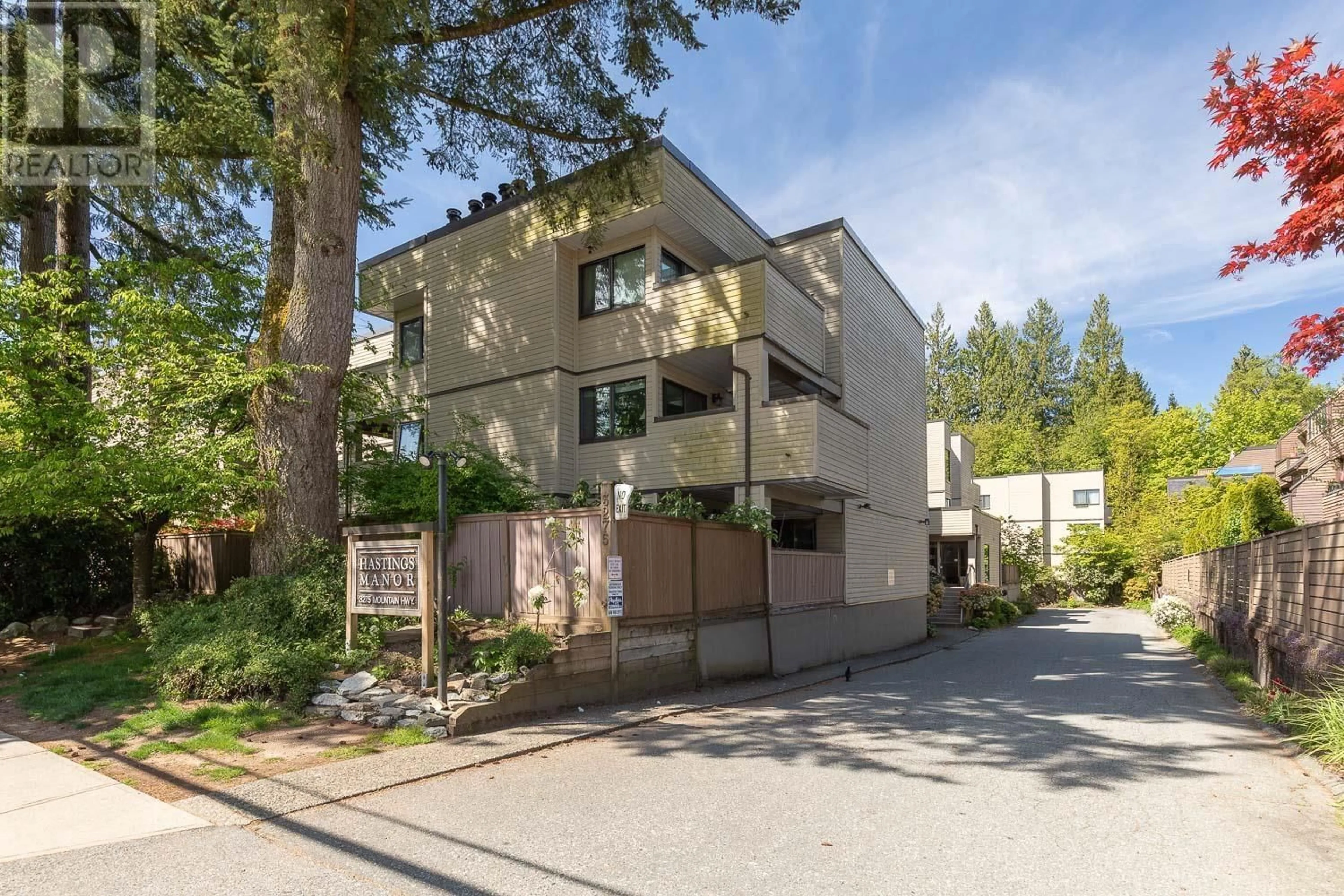 Unknown for 110 - 3275 MOUNTAIN HIGHWAY, North Vancouver British Columbia V7K2H4