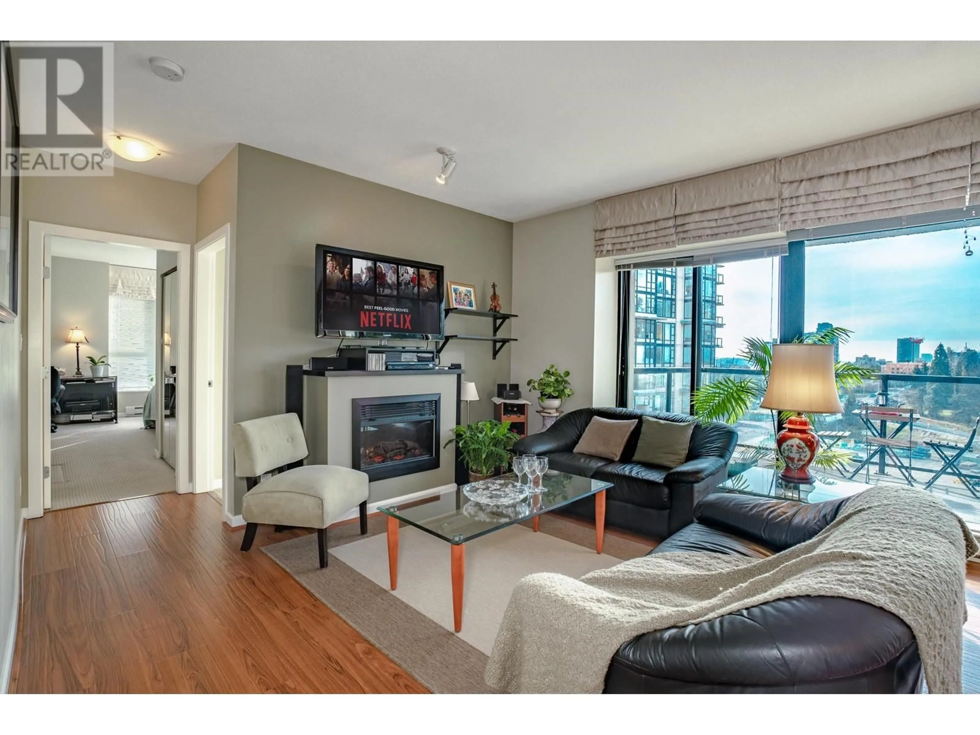 Living room with furniture, wood/laminate floor for 1202 - 15 ROYAL AVENUE, New Westminster British Columbia V3L0A9
