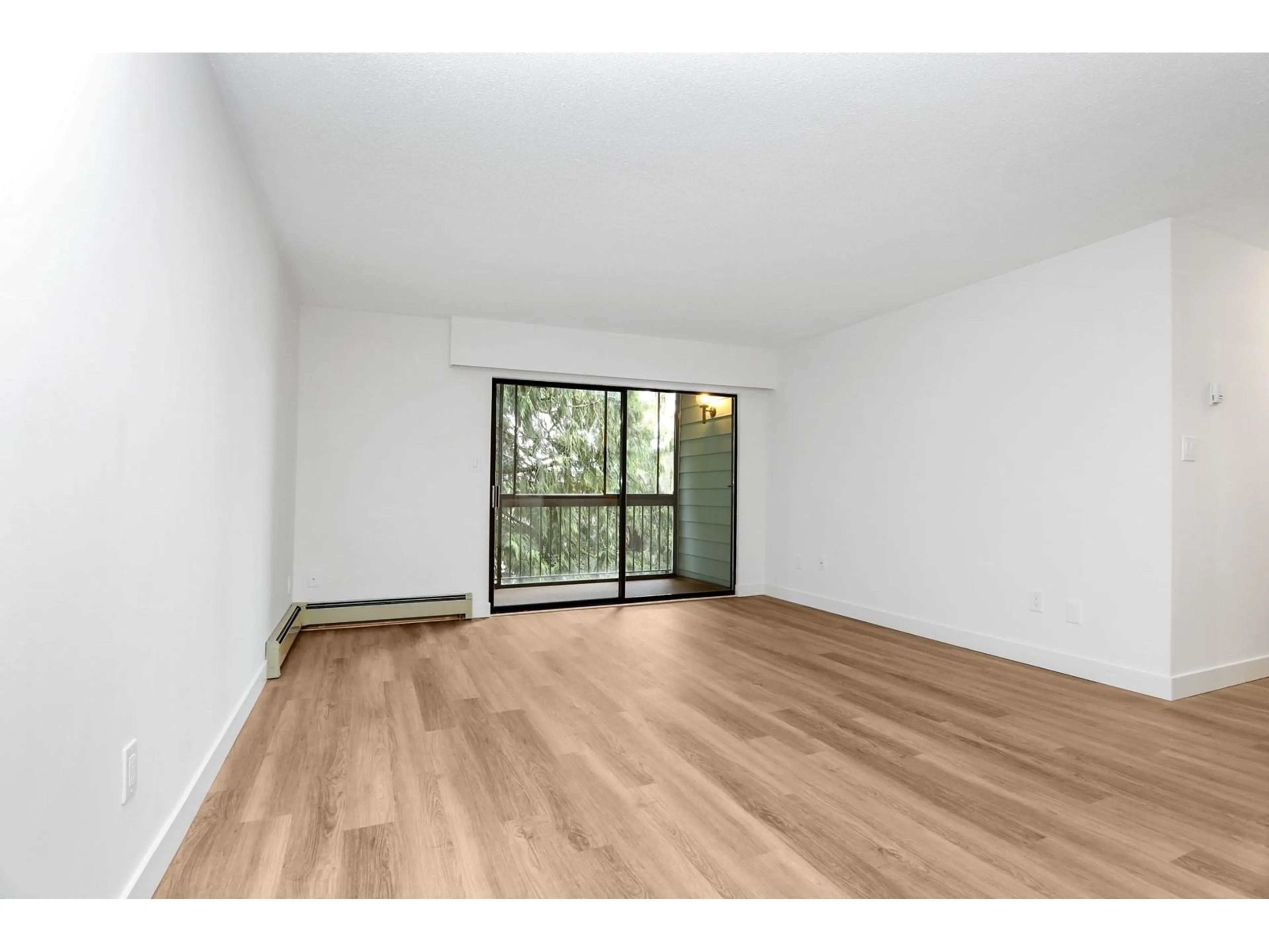 A pic of a room for 236 - 2279 MCCALLUM, Abbotsford British Columbia V2S6J1