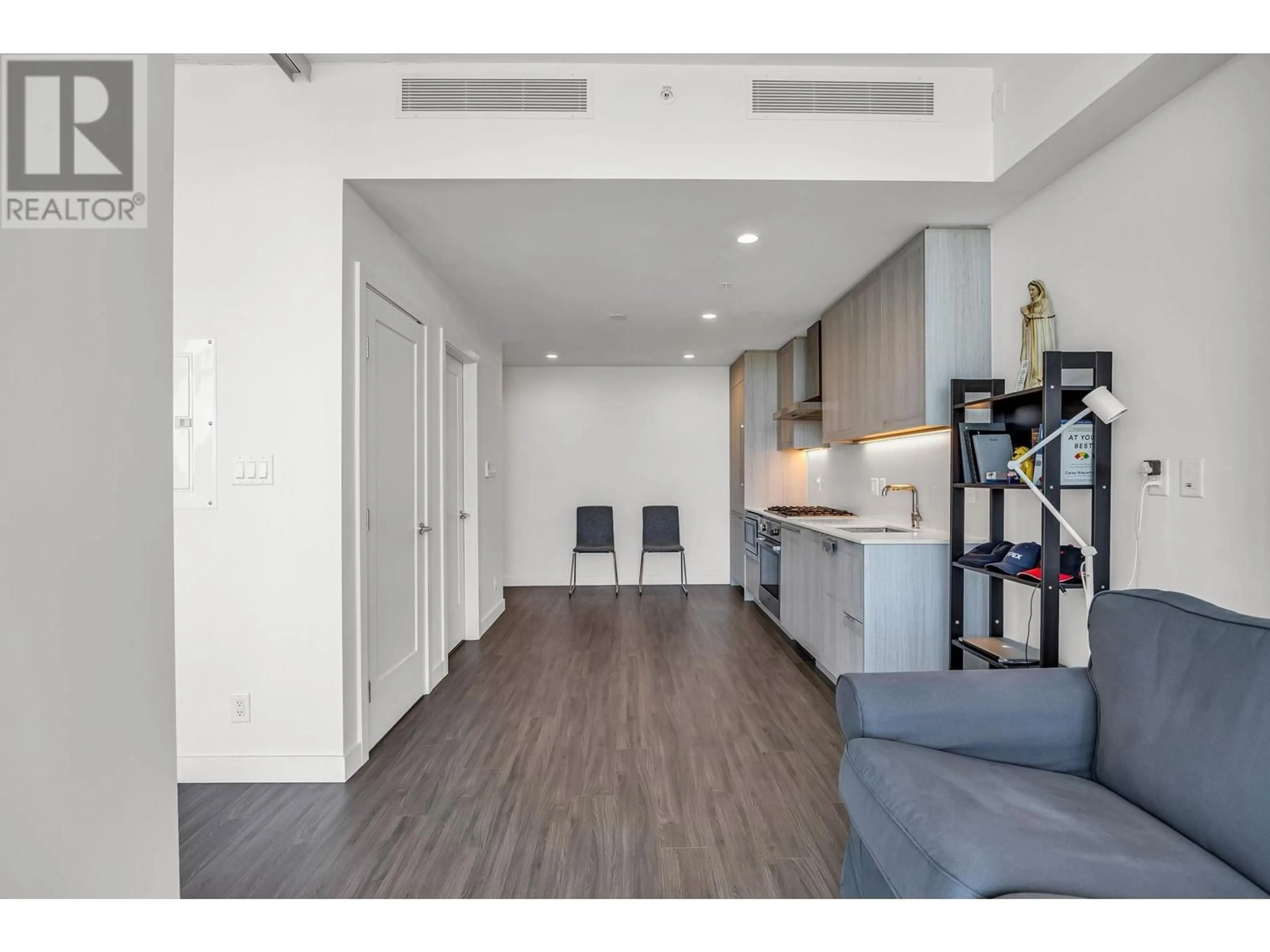 Unknown for 2502 - 2351 BETA AVENUE, Burnaby British Columbia V5C0M2