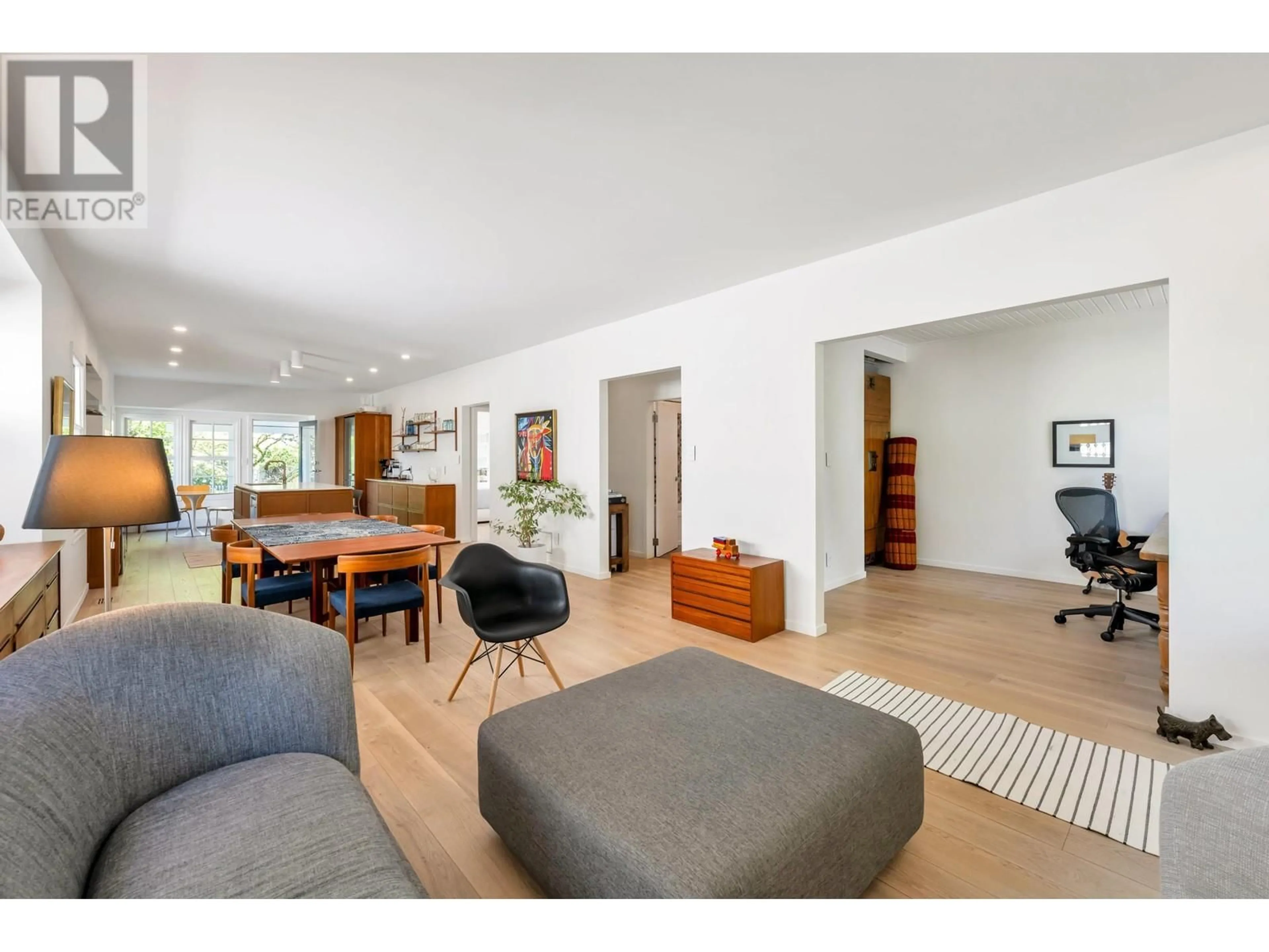 Living room with furniture, unknown for 3730 15TH AVENUE, Vancouver British Columbia V6R2Z8