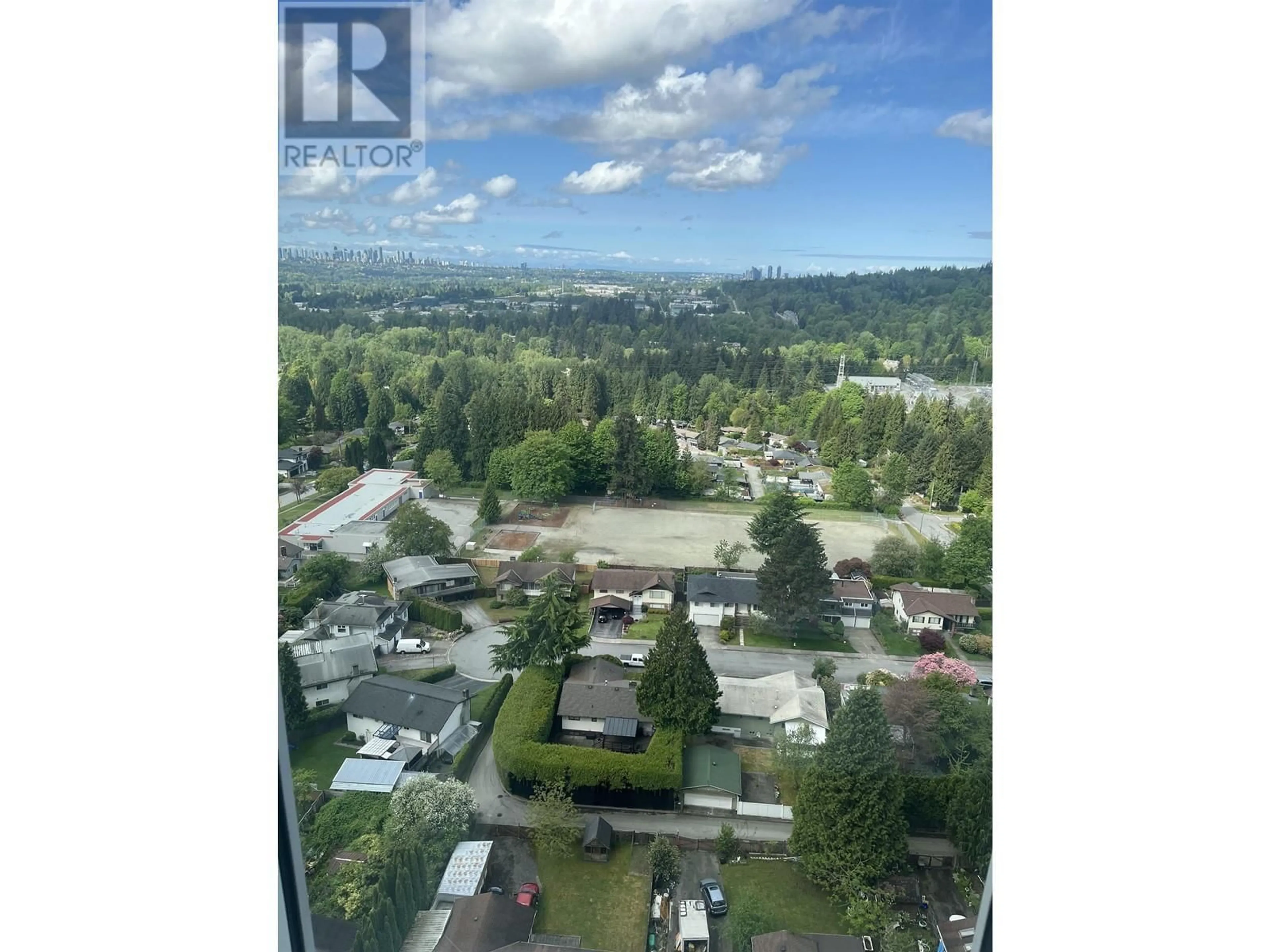 A pic from outside/outdoor area/front of a property/back of a property/a pic from drone, unknown for 1802 - 691 NORTH ROAD, Coquitlam British Columbia V3J0H9