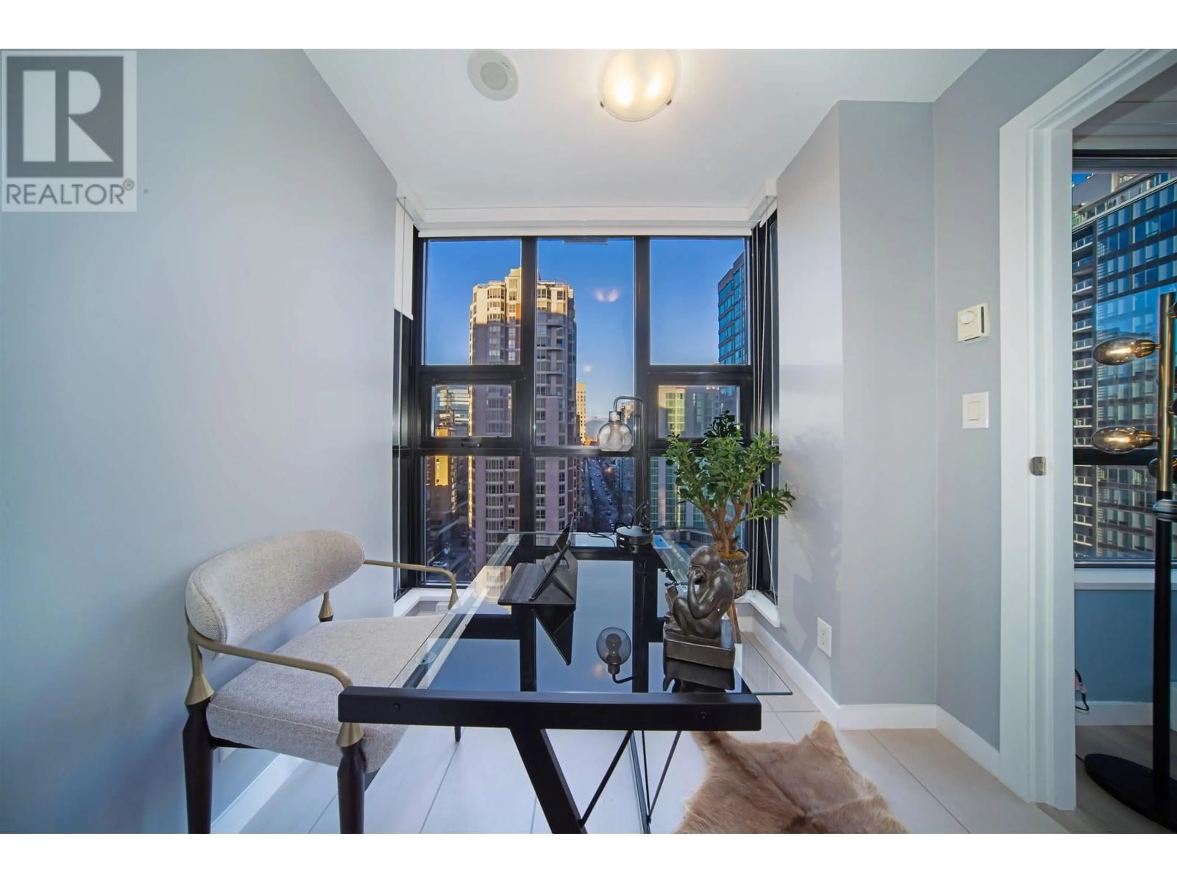 A pic of a room for 1802 - 909 MAINLAND STREET, Vancouver British Columbia V6B1S3