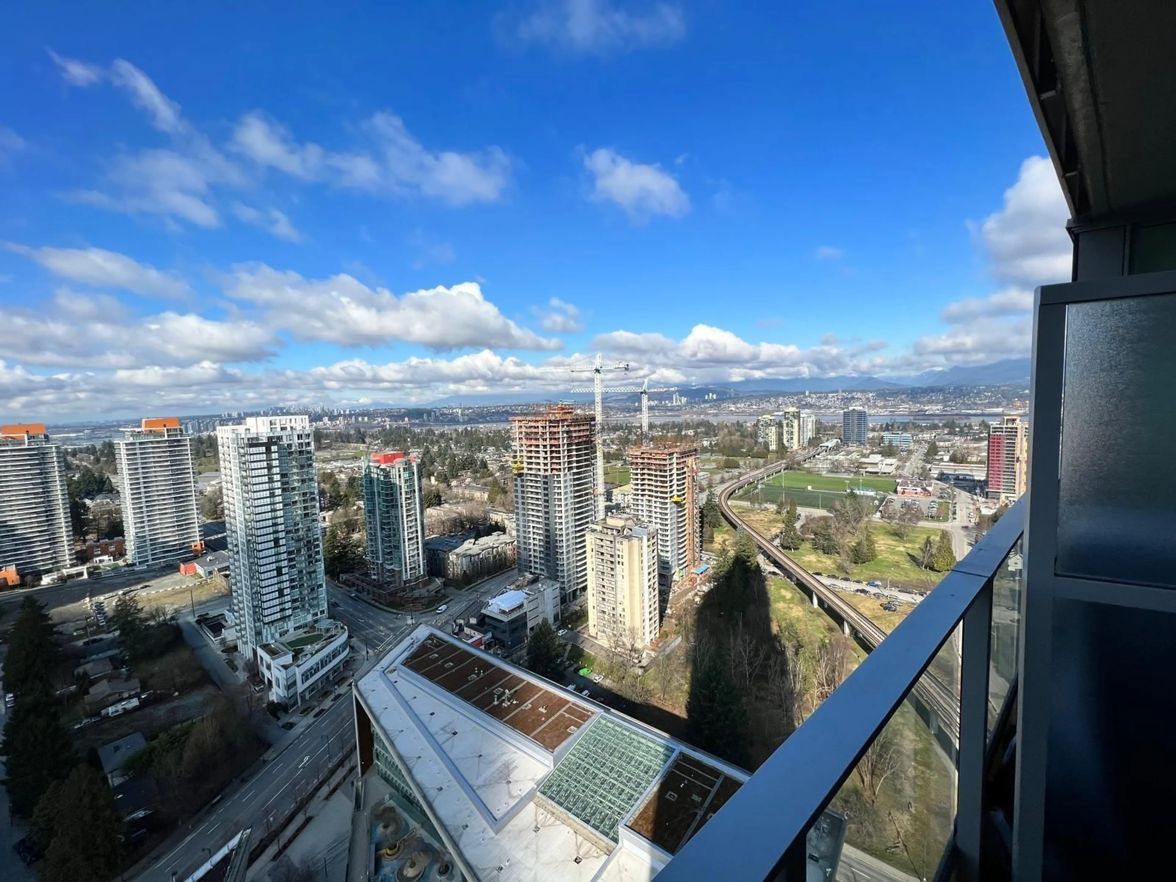 Balcony in the apartment, city buildings view from balcony for 3209 - 13495 CENTRAL, Surrey British Columbia V3T0K2