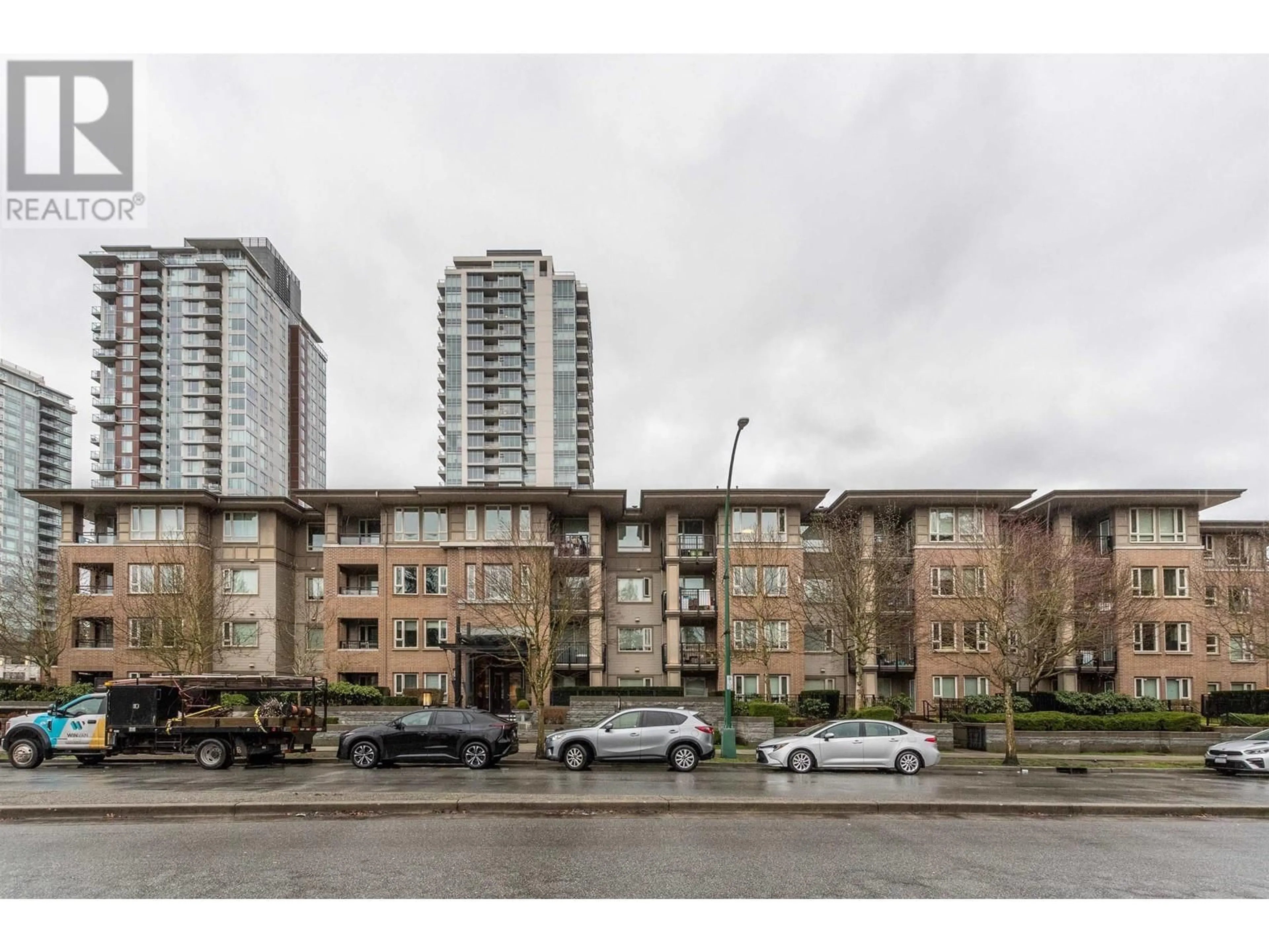Unknown for 302 - 3105 LINCOLN AVENUE, Coquitlam British Columbia V3B0E1