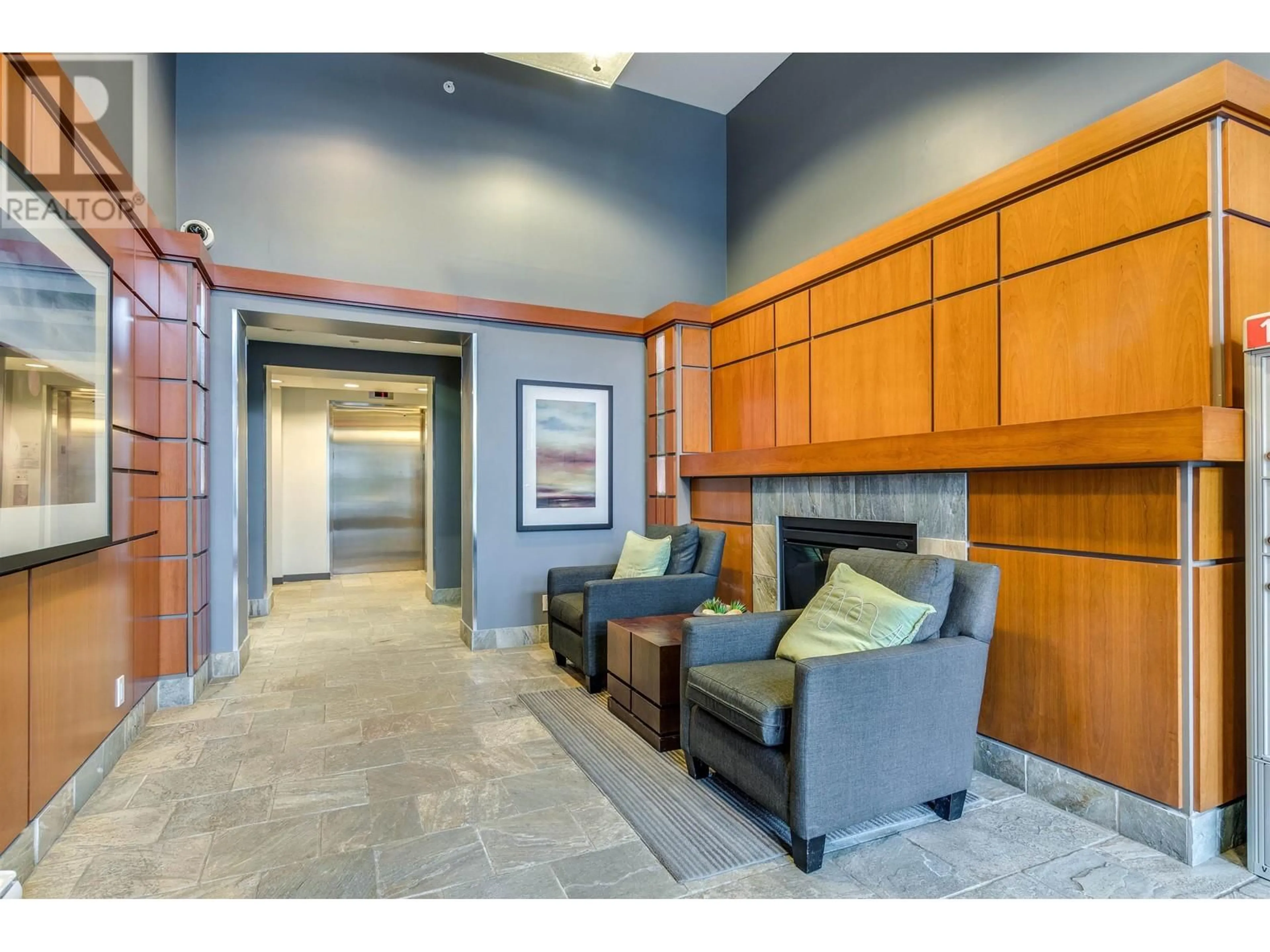 Unknown for 302 - 3105 LINCOLN AVENUE, Coquitlam British Columbia V3B0E1