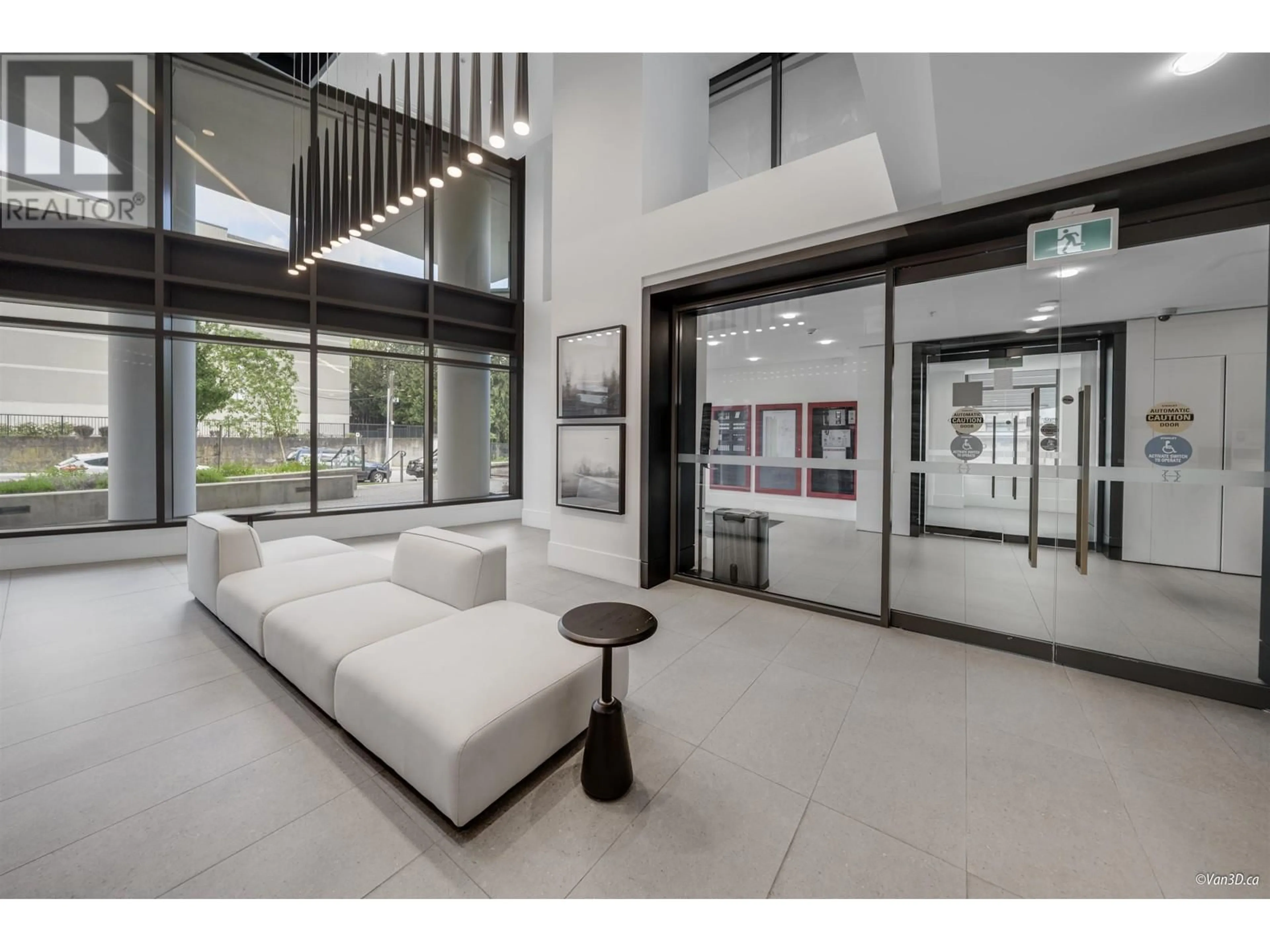 Lobby for 1010 - 450 WESTVIEW STREET, Coquitlam British Columbia V3K6C3