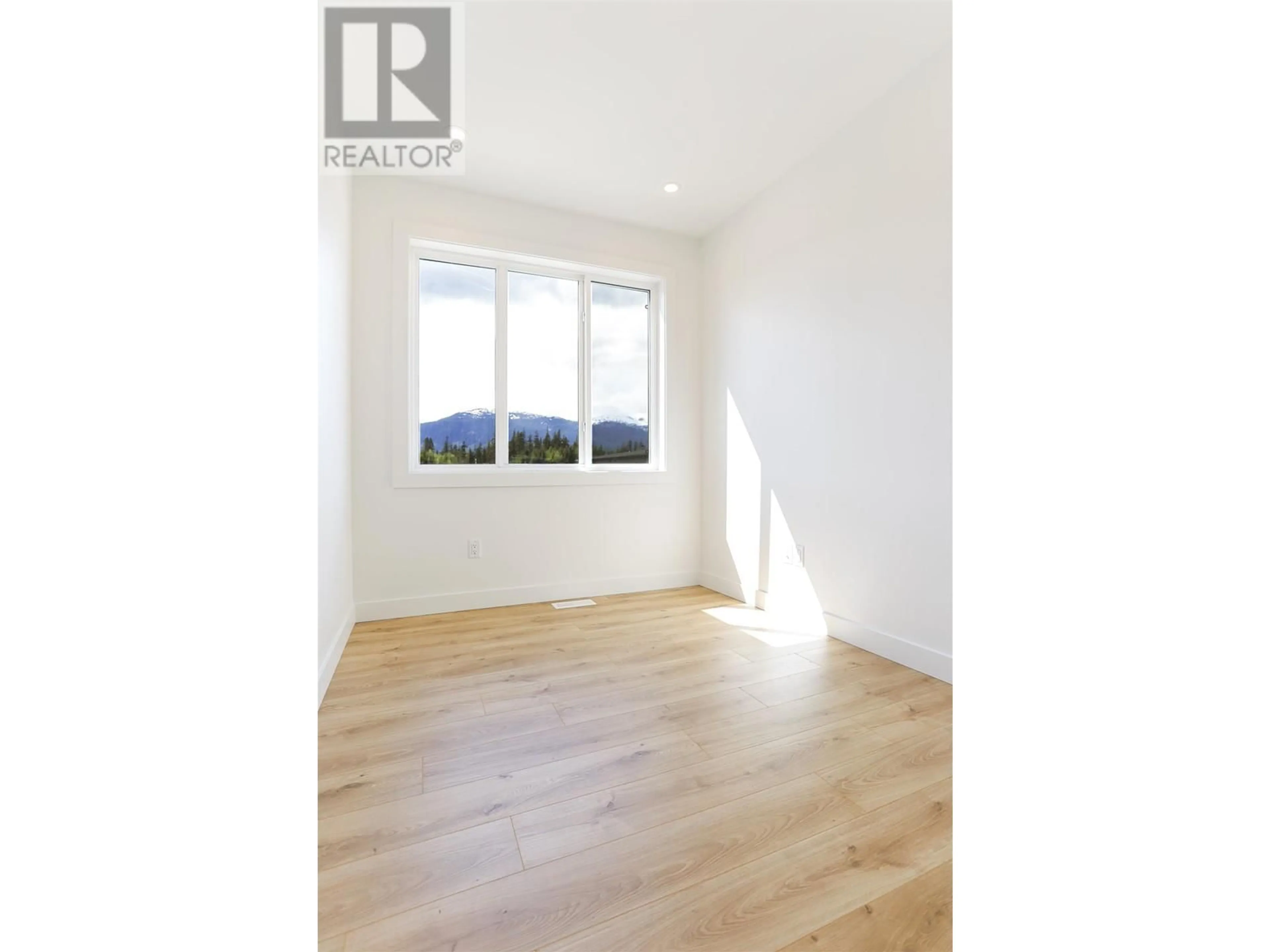 A pic of a room for 169 WAKITA STREET, Kitimat British Columbia V8C2S1