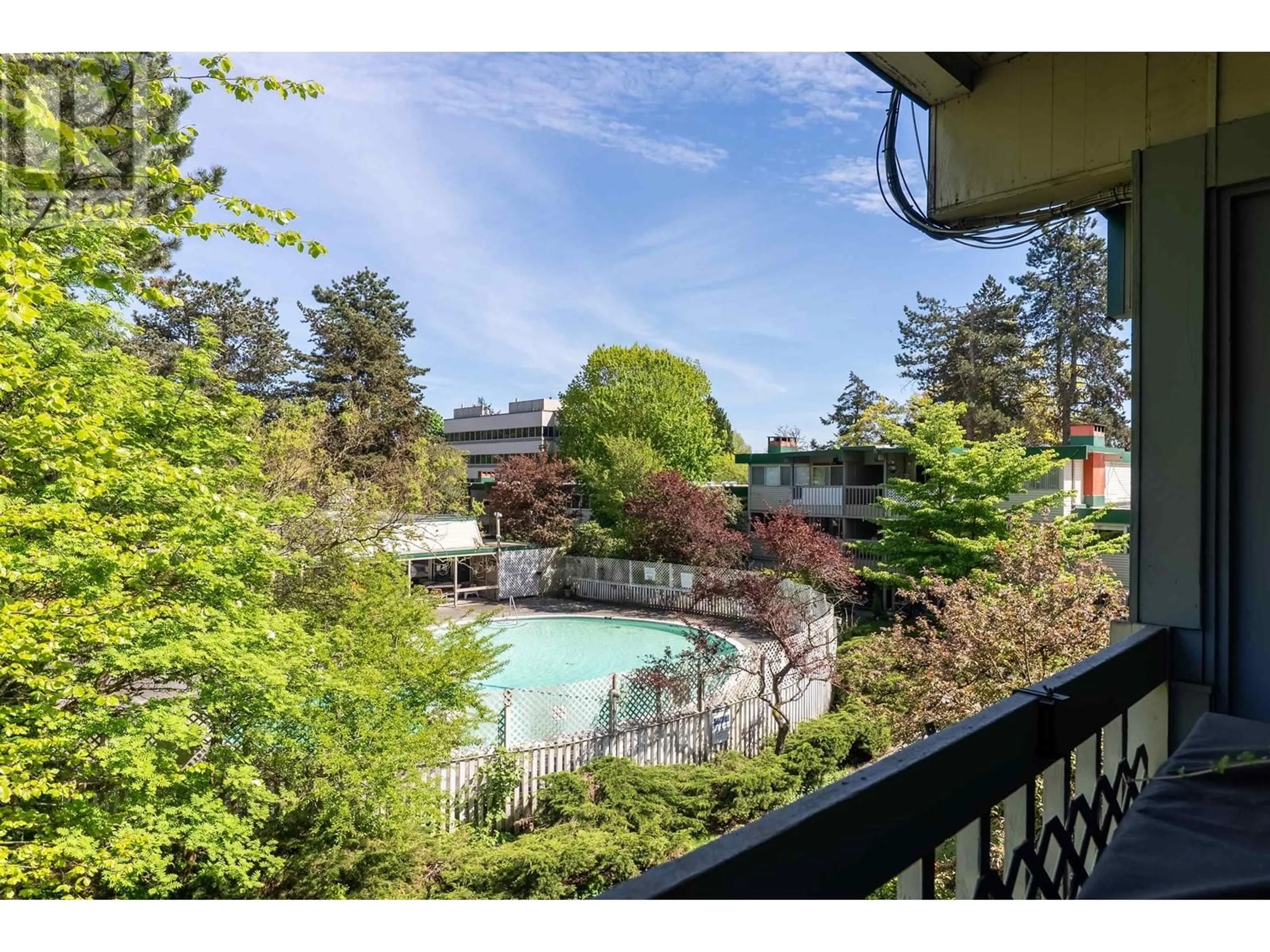 Patio, water/lake/river/ocean view for 842 WESTVIEW CRESCENT, North Vancouver British Columbia V7N3Y1