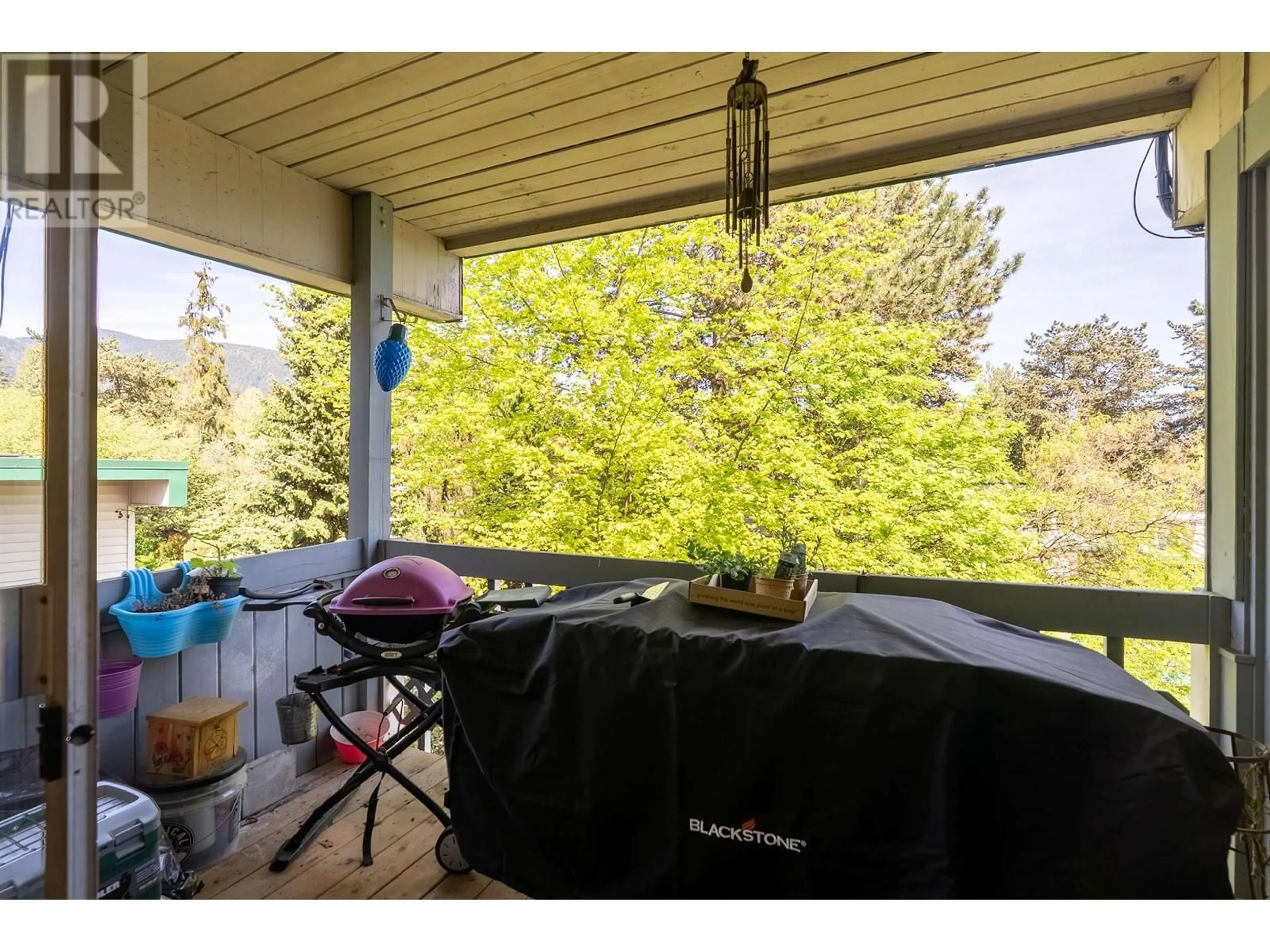 Patio, unknown for 842 WESTVIEW CRESCENT, North Vancouver British Columbia V7N3Y1