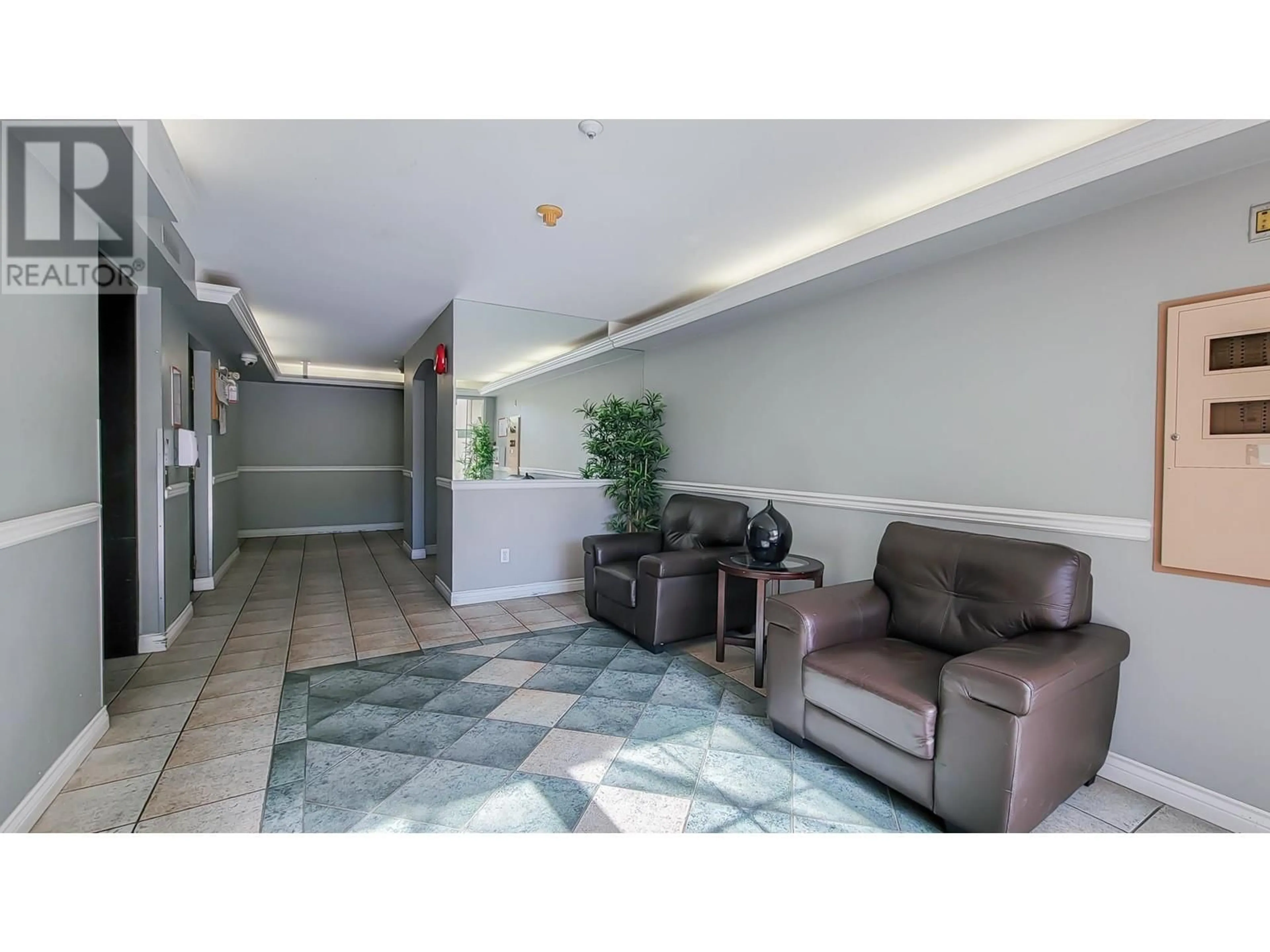 Lobby for 304 - 2678 DIXON STREET, Port Coquitlam British Columbia V3C6L7