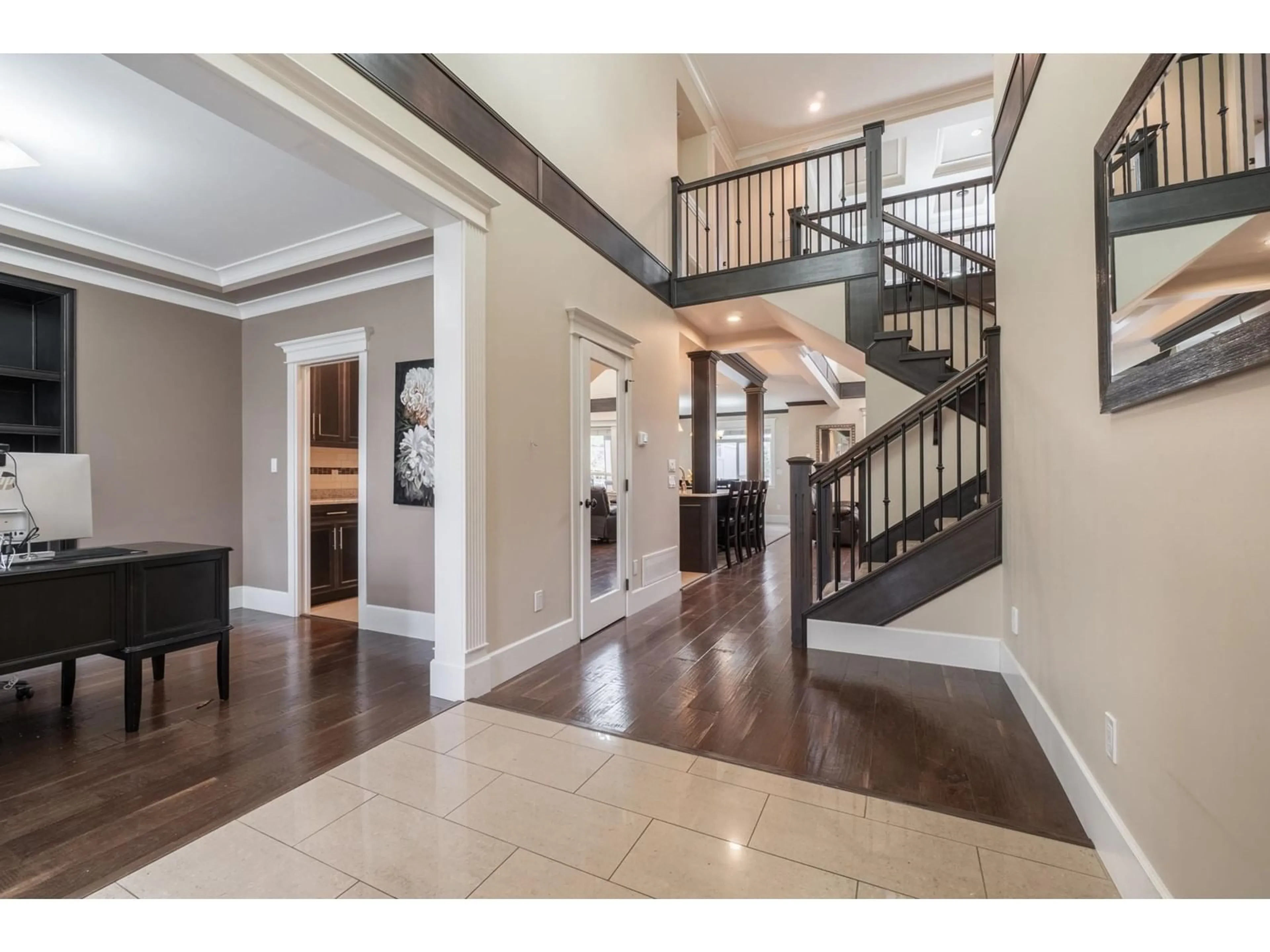 Indoor entryway for 2337 MERLOT, Abbotsford British Columbia V4X0A6