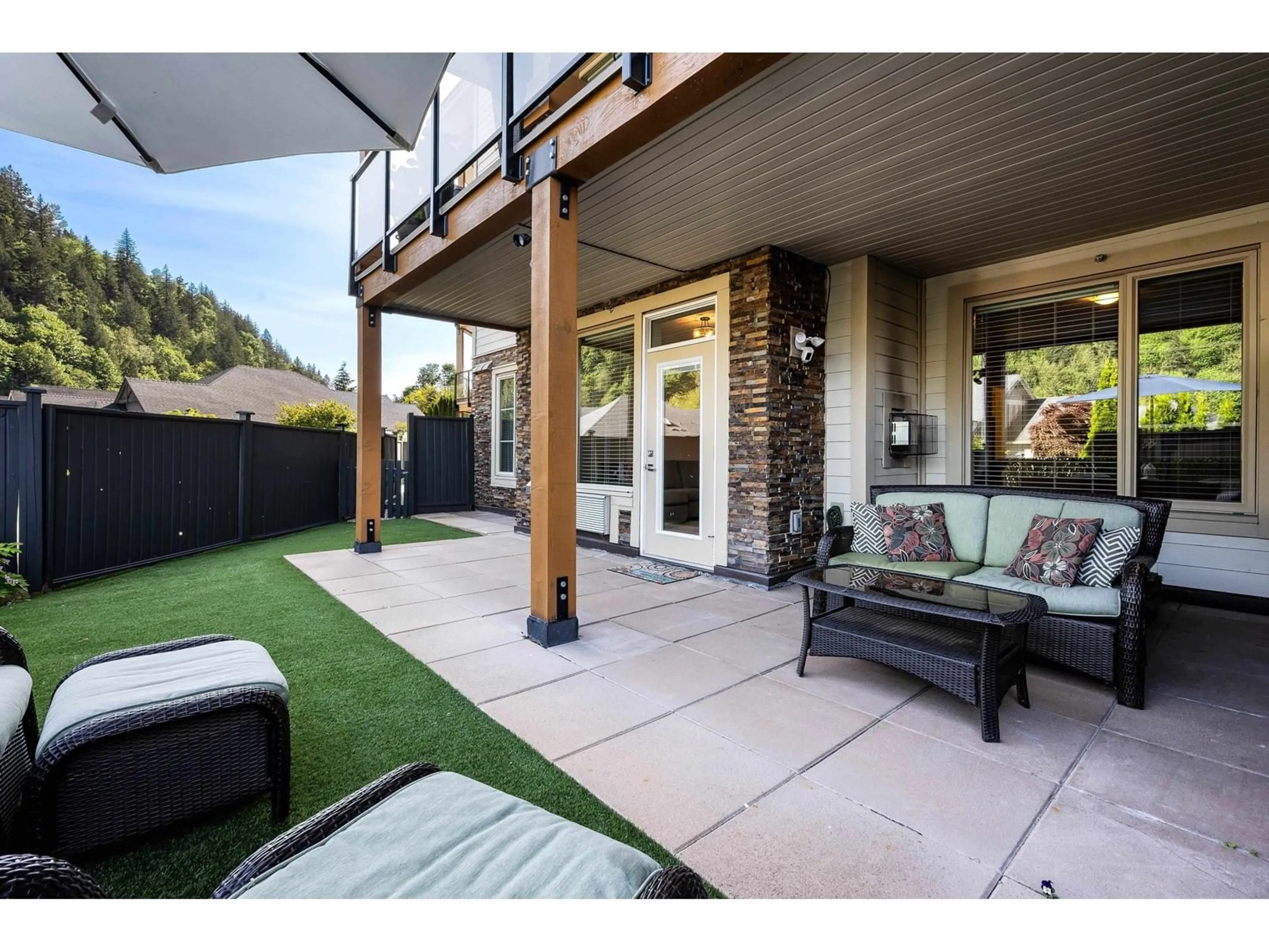 Patio, mountain view for 111 - 45746 KEITH WILSON ROAD, Chilliwack British Columbia V2R1J9