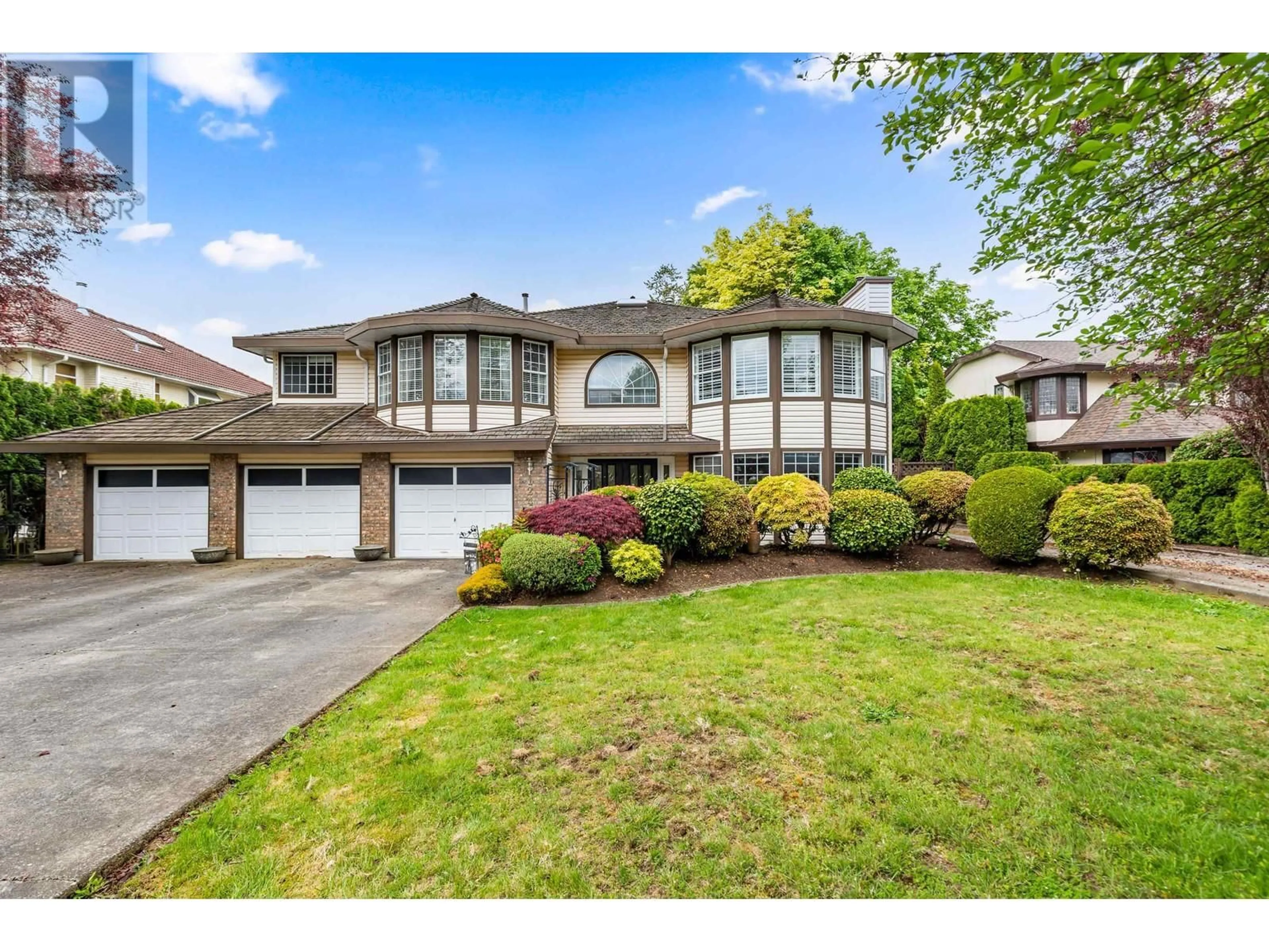 Home with vinyl exterior material, street for 12457 188 STREET, Pitt Meadows British Columbia V3Y2G9