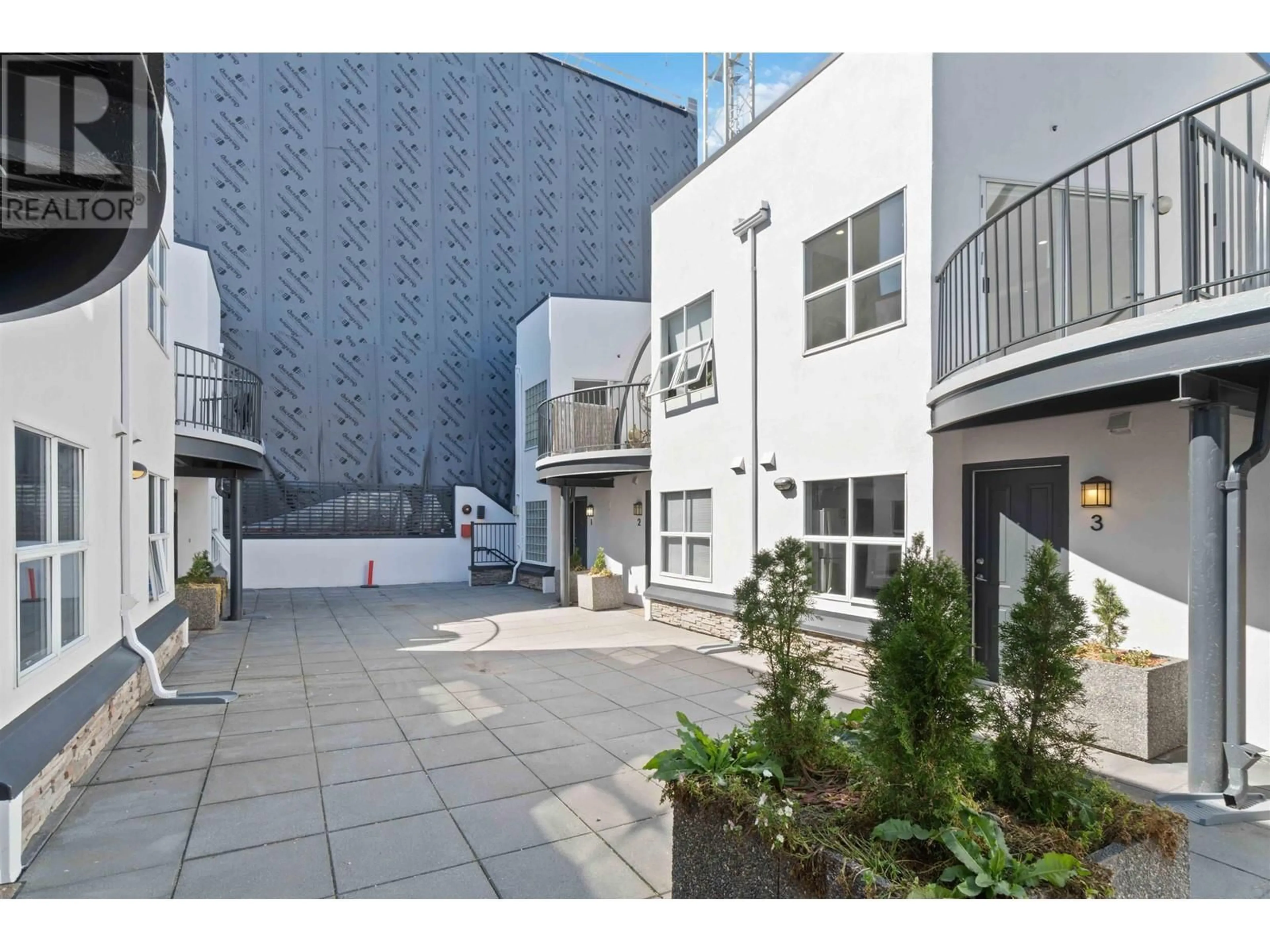 Patio, street for 3 - 2880 4TH AVENUE, Vancouver British Columbia V6K1R2