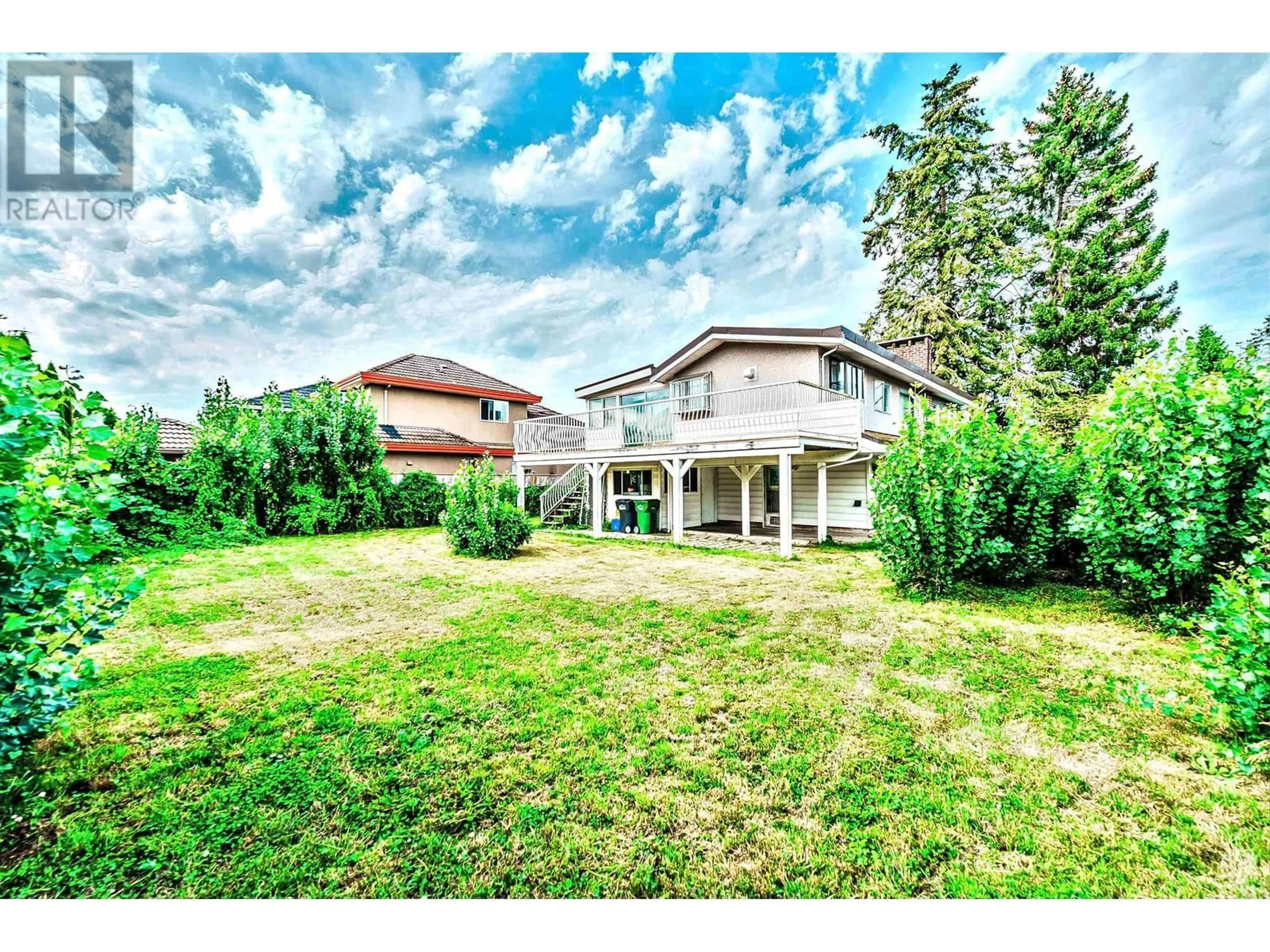 A pic from outside/outdoor area/front of a property/back of a property/a pic from drone, unknown for 3820 EARLMOND AVENUE, Richmond British Columbia V7E1B7