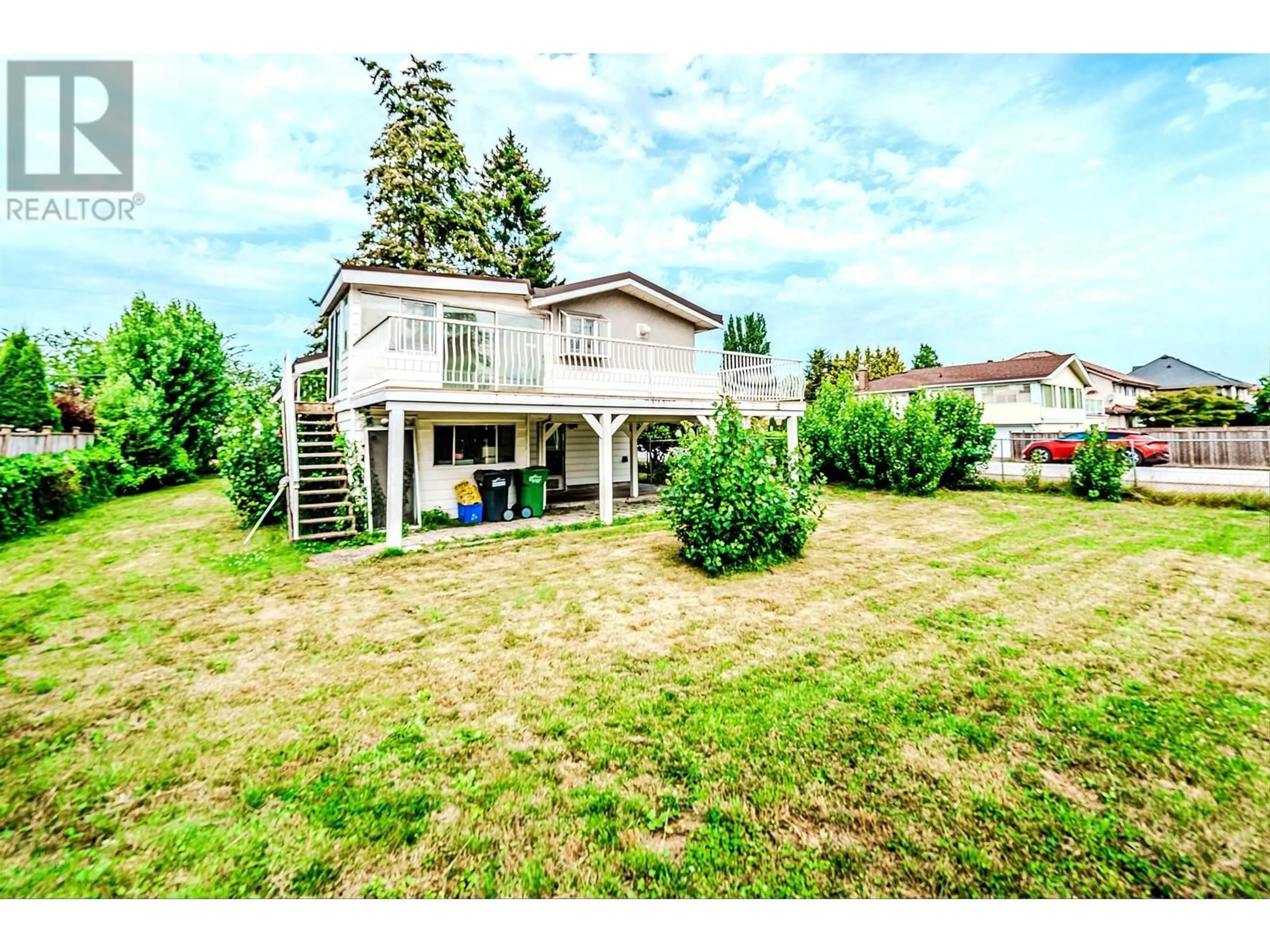 A pic from outside/outdoor area/front of a property/back of a property/a pic from drone, water/lake/river/ocean view for 3820 EARLMOND AVENUE, Richmond British Columbia V7E1B7