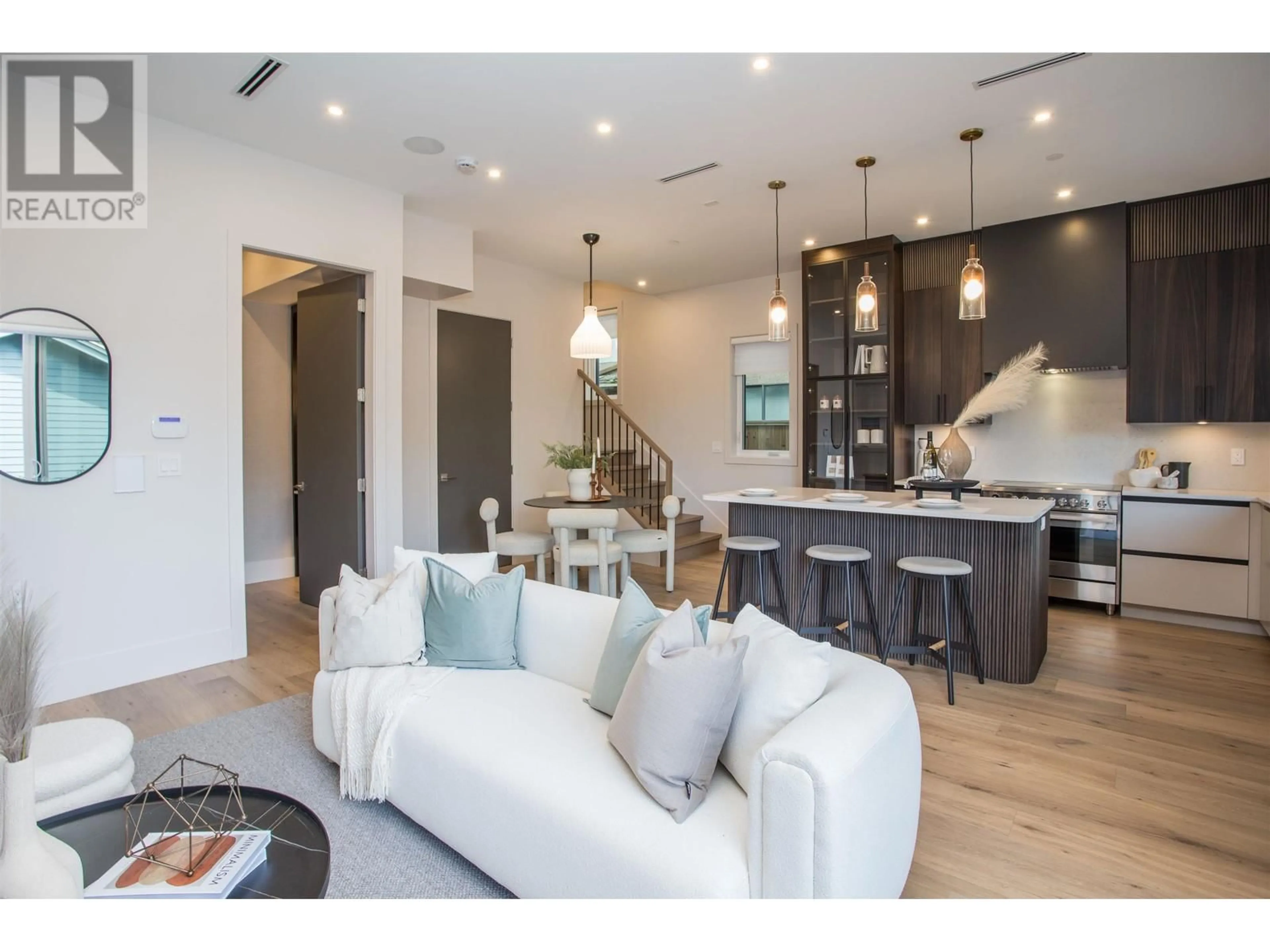 Open concept kitchen, unknown for 745 39TH AVENUE, Vancouver British Columbia V5W1K5