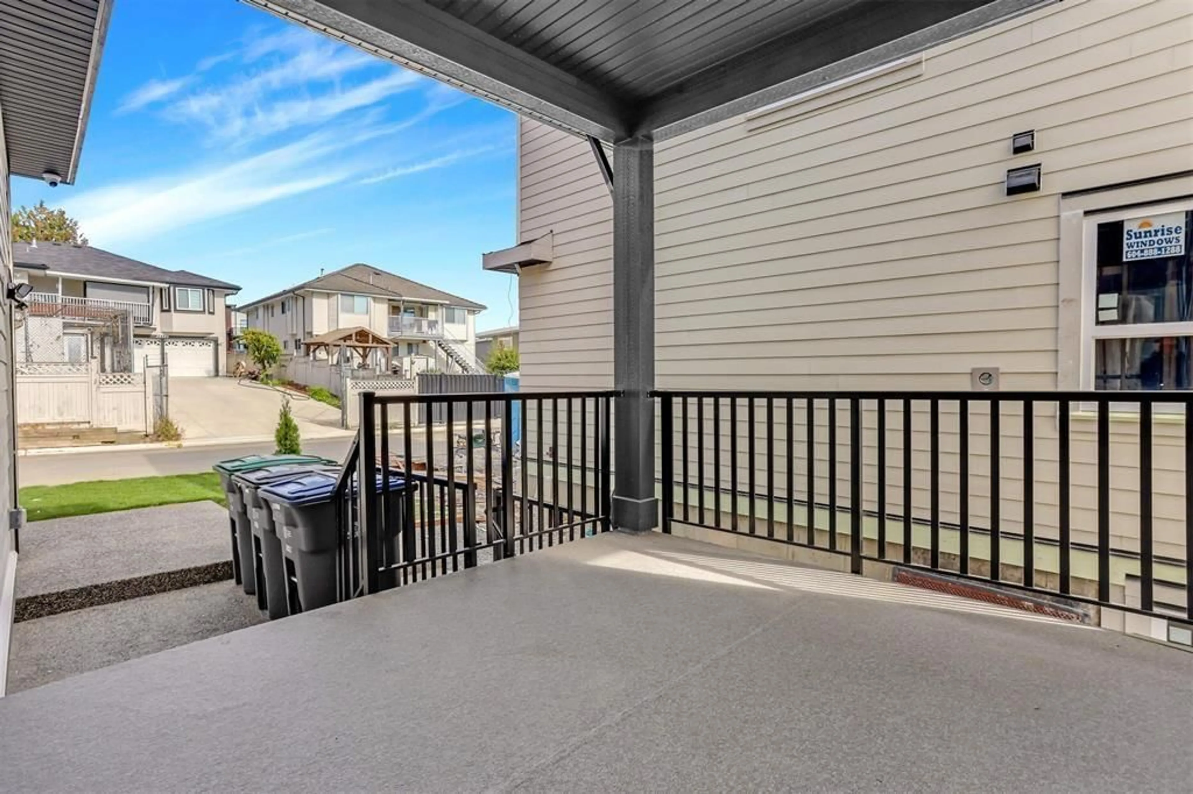 Patio, unknown for 14775 68A, Surrey British Columbia V3S3C9