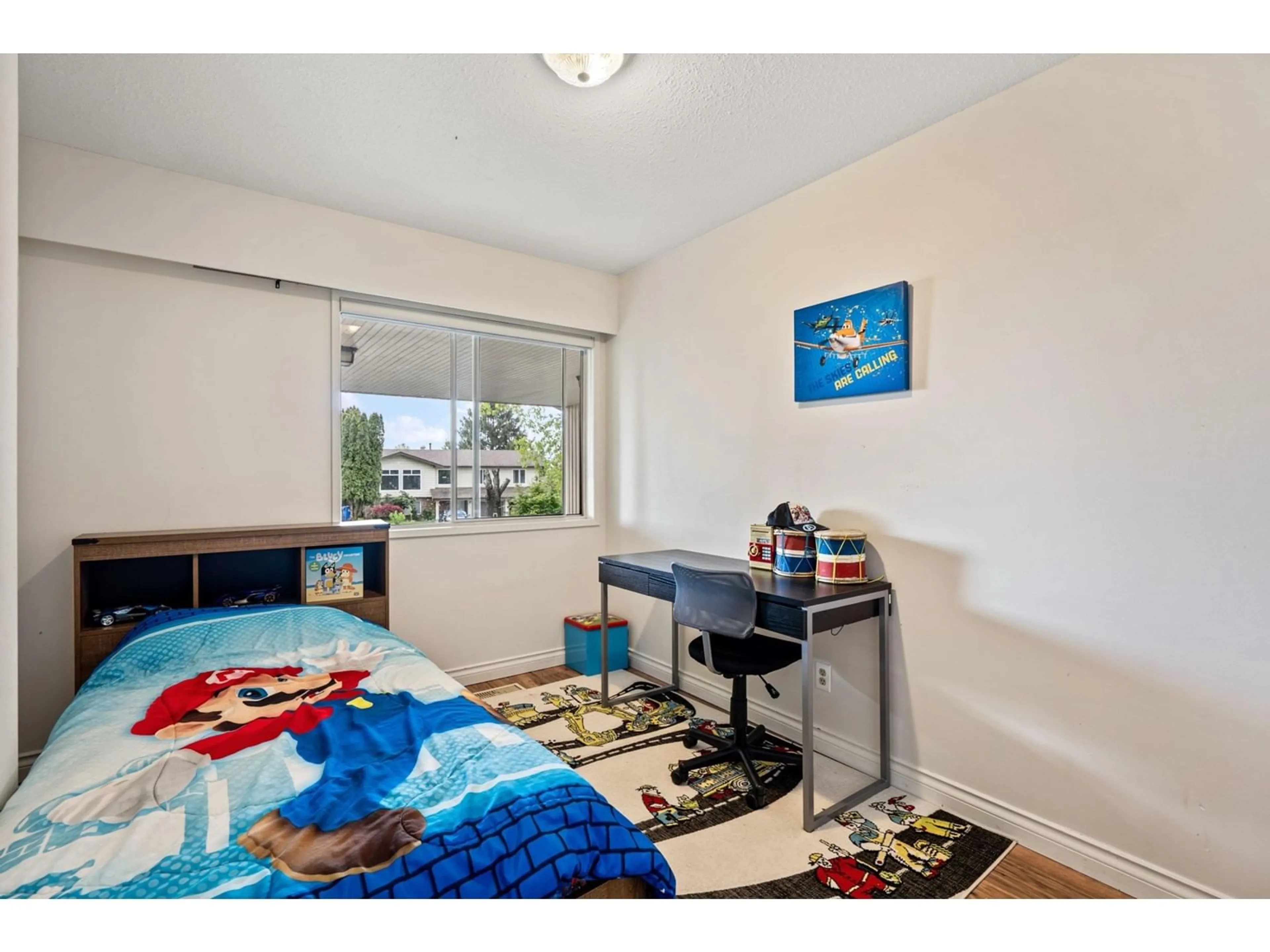 A pic of a room for 2542 SPRINGHILL, Abbotsford British Columbia V2T3V7