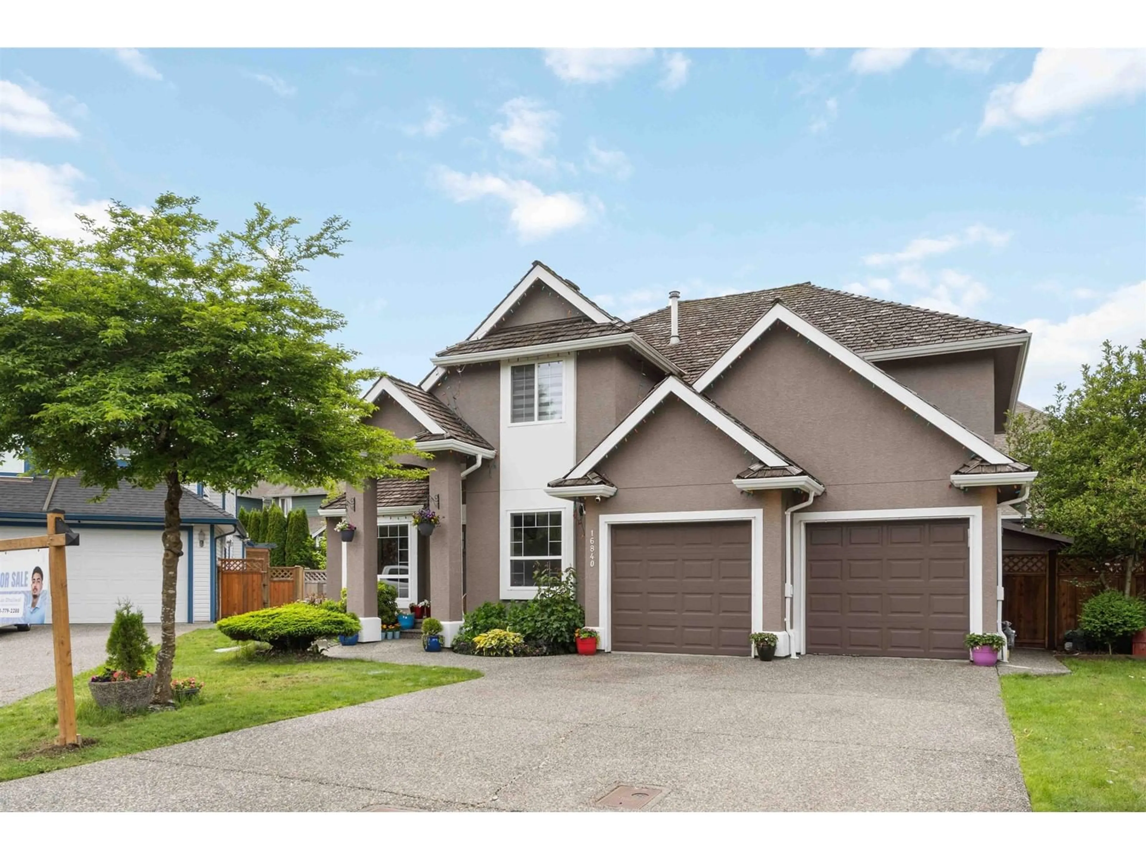 Home with vinyl exterior material, street for 16840 60A, Surrey British Columbia V3S8X5