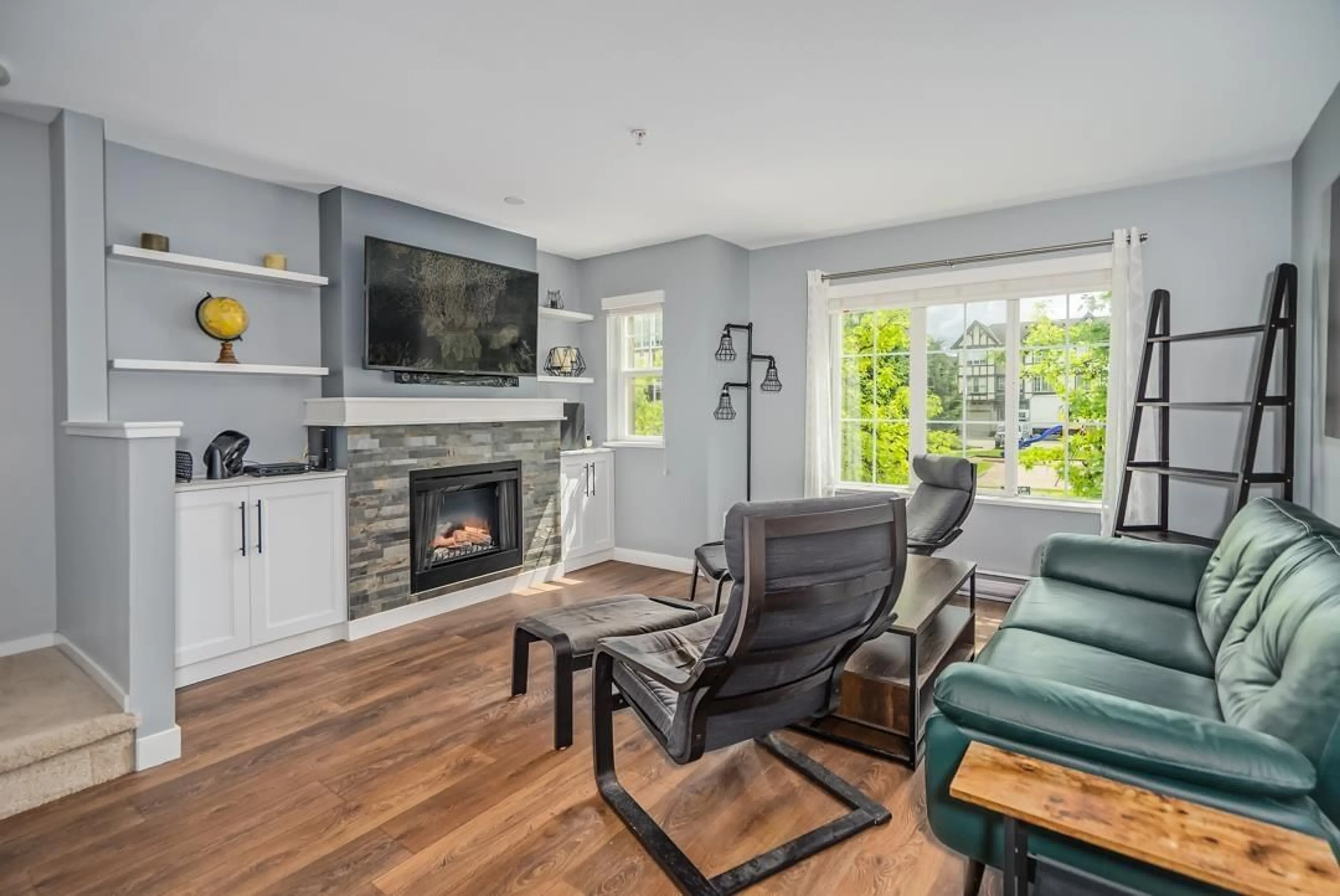 Living room with furniture, unknown for 151 - 20875 80, Langley British Columbia V2Y0B2
