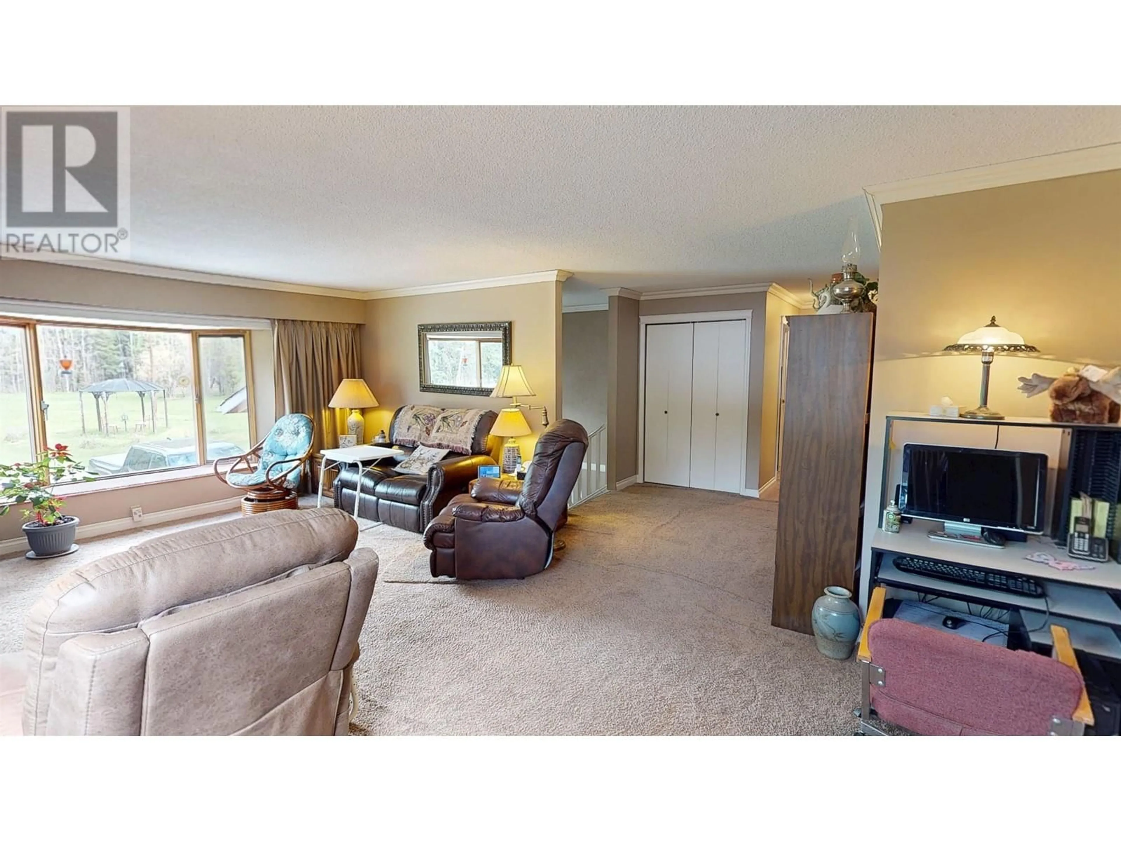 Living room with furniture, unknown for 4031 ASTRAL AVENUE, Quesnel British Columbia V2J3J3