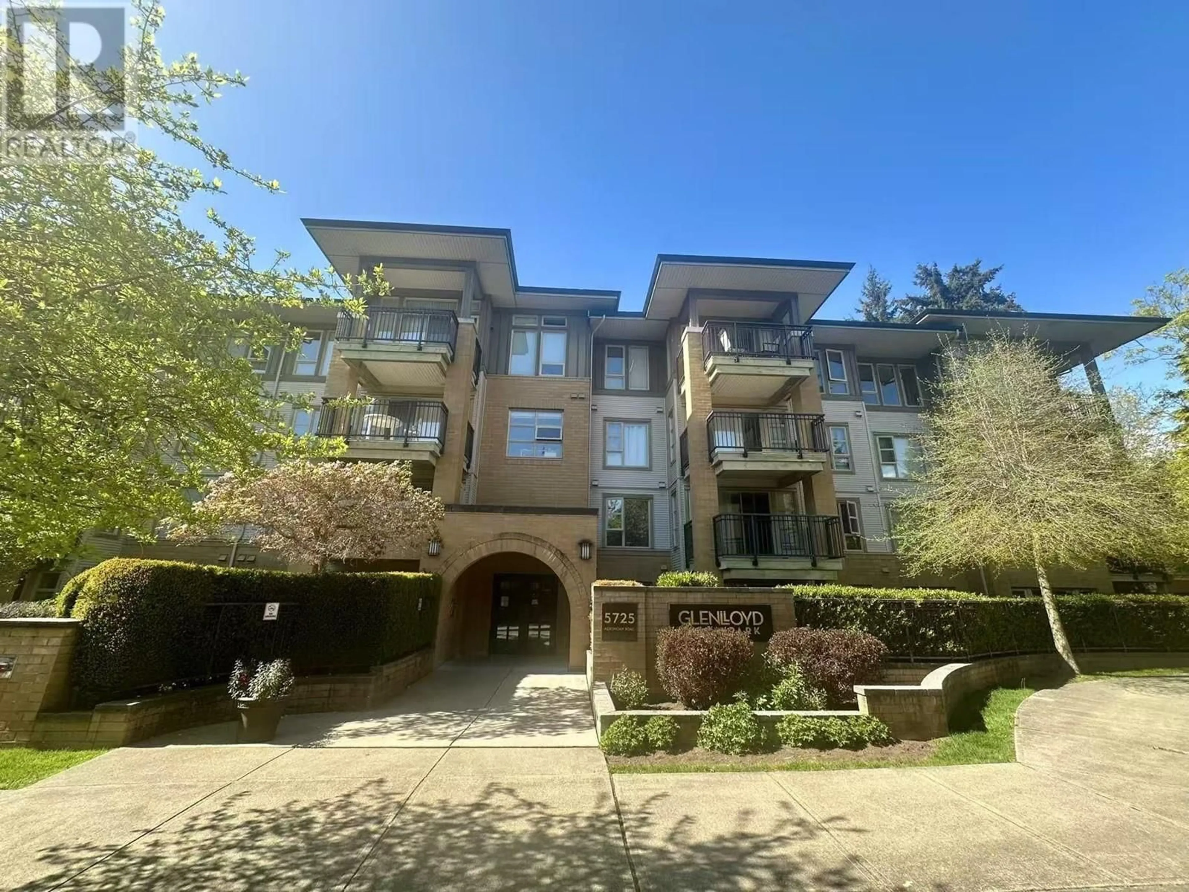 A pic from outside/outdoor area/front of a property/back of a property/a pic from drone, building for 308 - 5725 AGRONOMY ROAD, Vancouver British Columbia V6T1L9