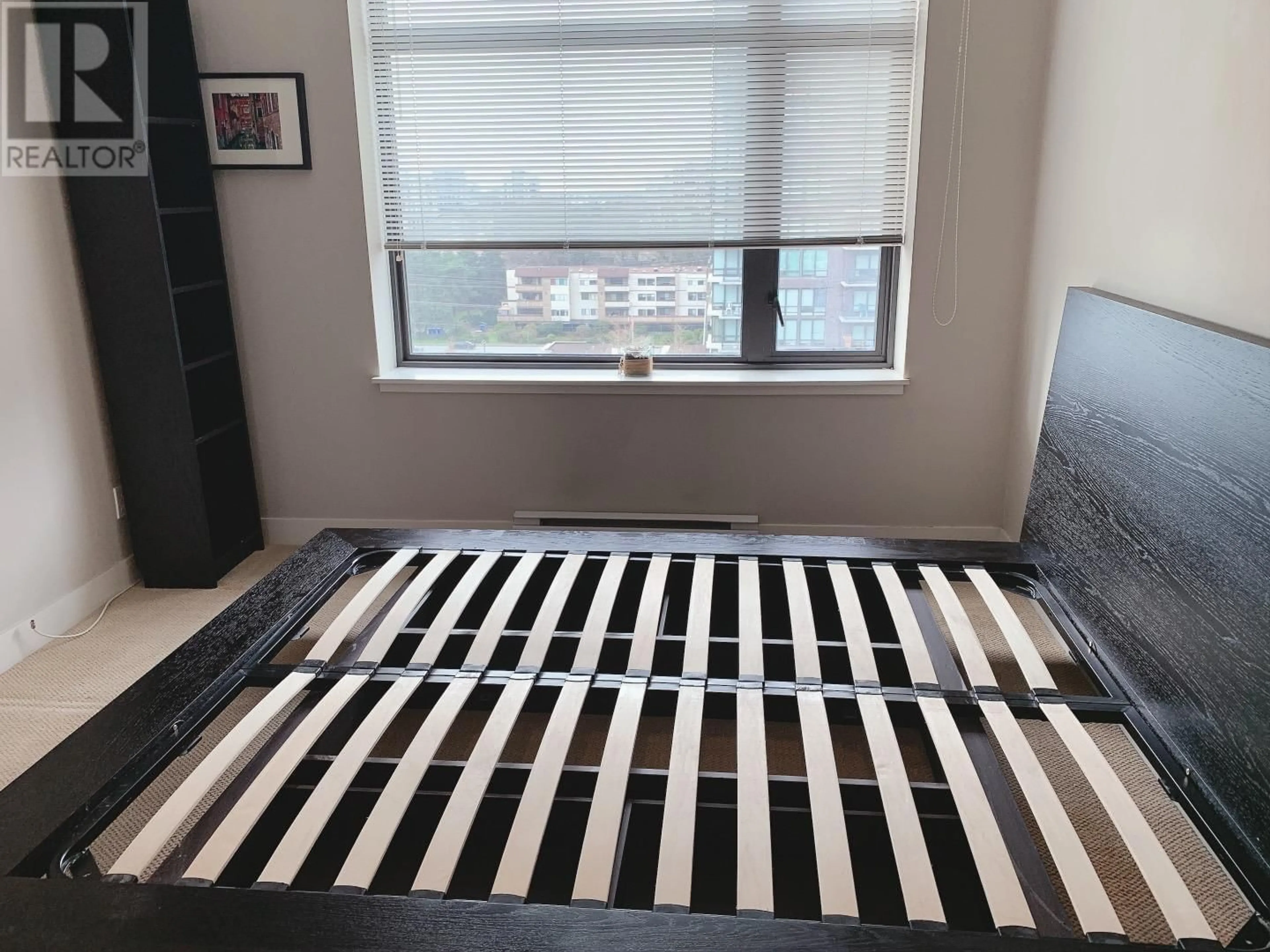 Bedroom with bed, unknown for 1103 - 6333 KATSURA STREET, Richmond British Columbia V6Y4L9