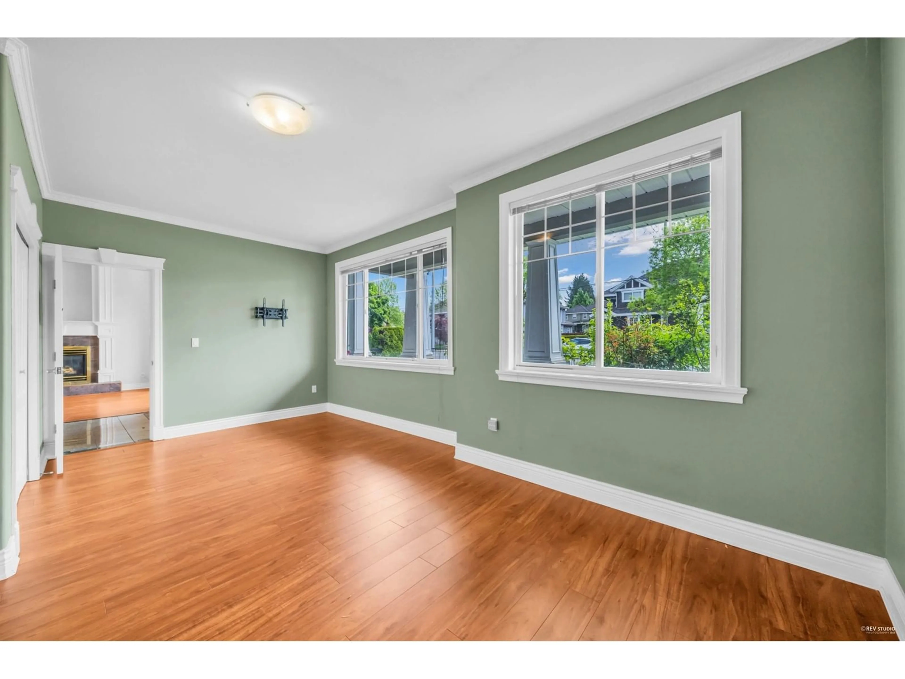 A pic of a room for 15423 112, Surrey British Columbia V3R6G9