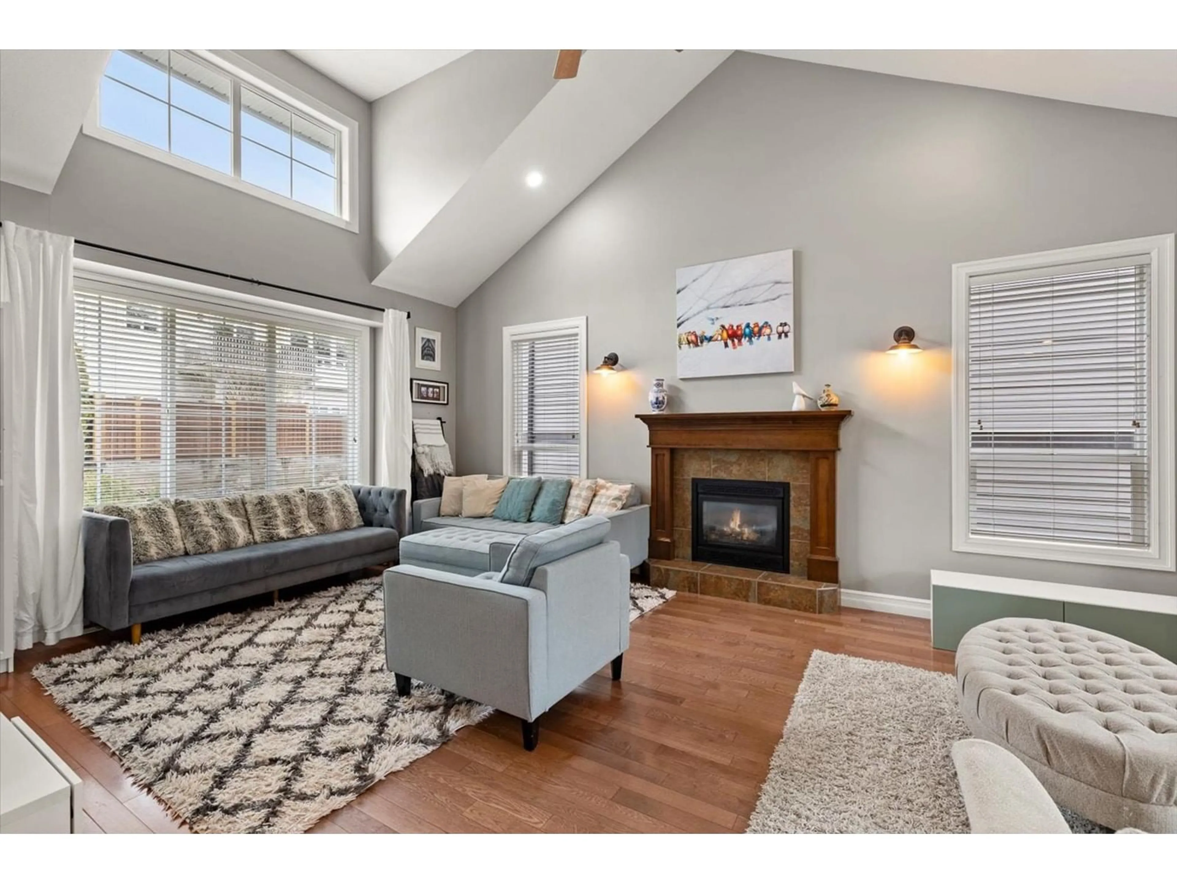 Living room with furniture, unknown for 7 - 45957 SHERWOOD DRIVE, Chilliwack British Columbia V2R5Y2