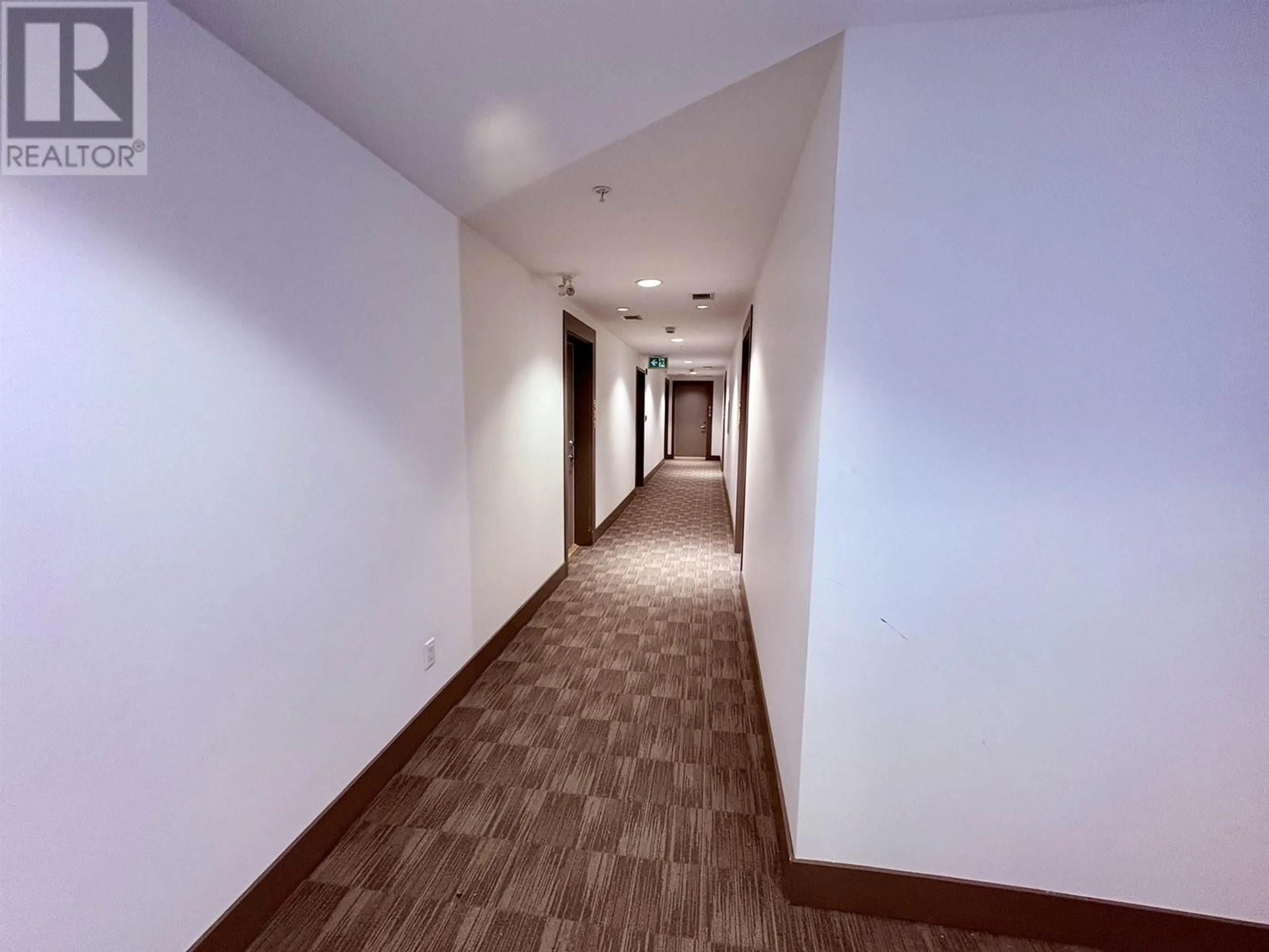 Indoor foyer for 511 - 10011 RIVER DRIVE, Richmond British Columbia V6X0N2