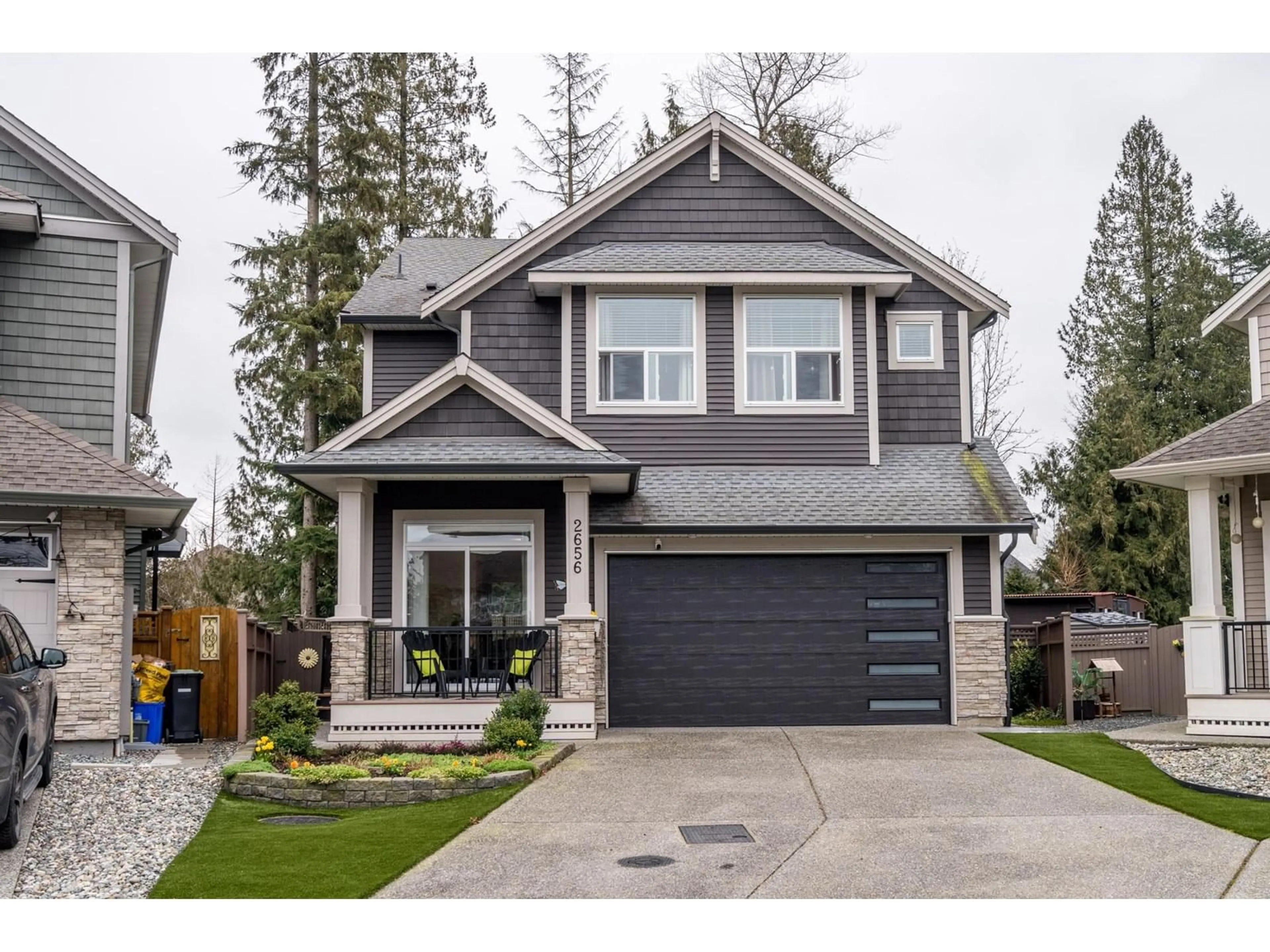 Home with vinyl exterior material, street for 2656 275A, Langley British Columbia V4W0C4