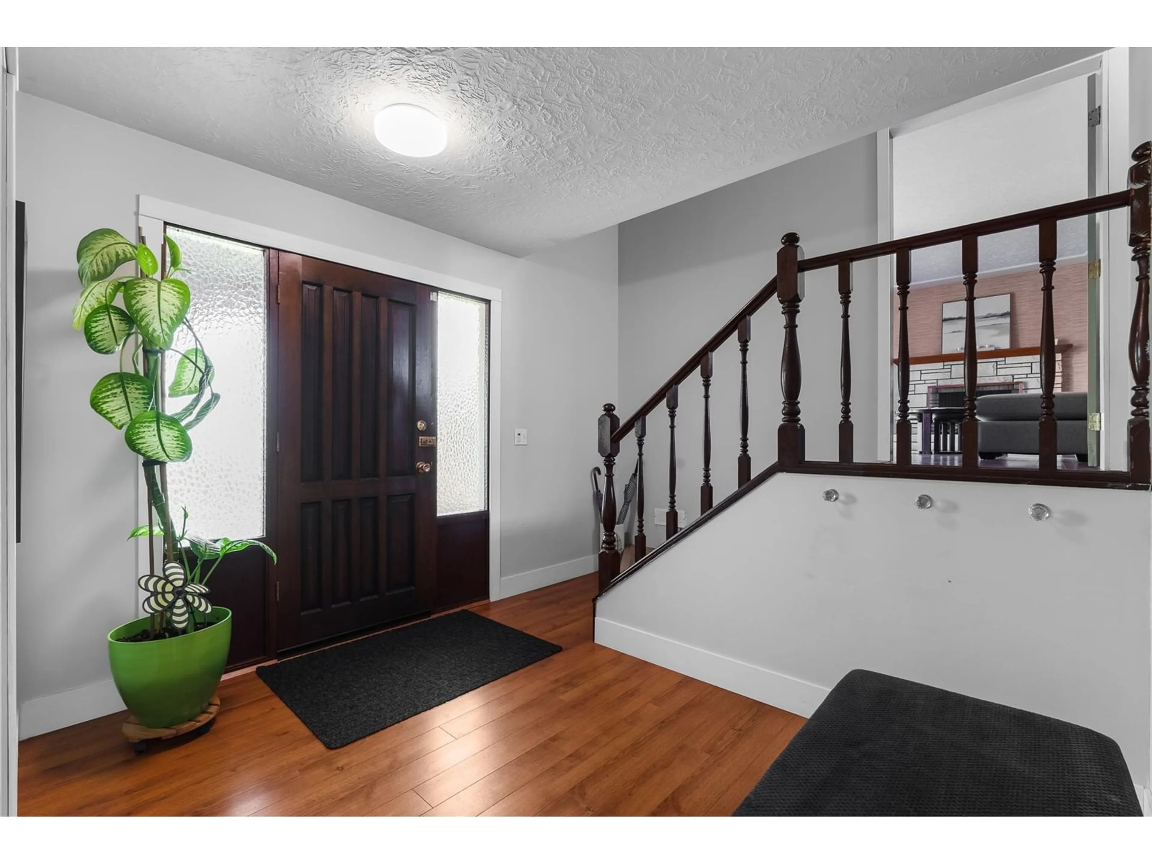 Indoor entryway for 31571 CLEARVIEW, Abbotsford British Columbia V2T1Z2