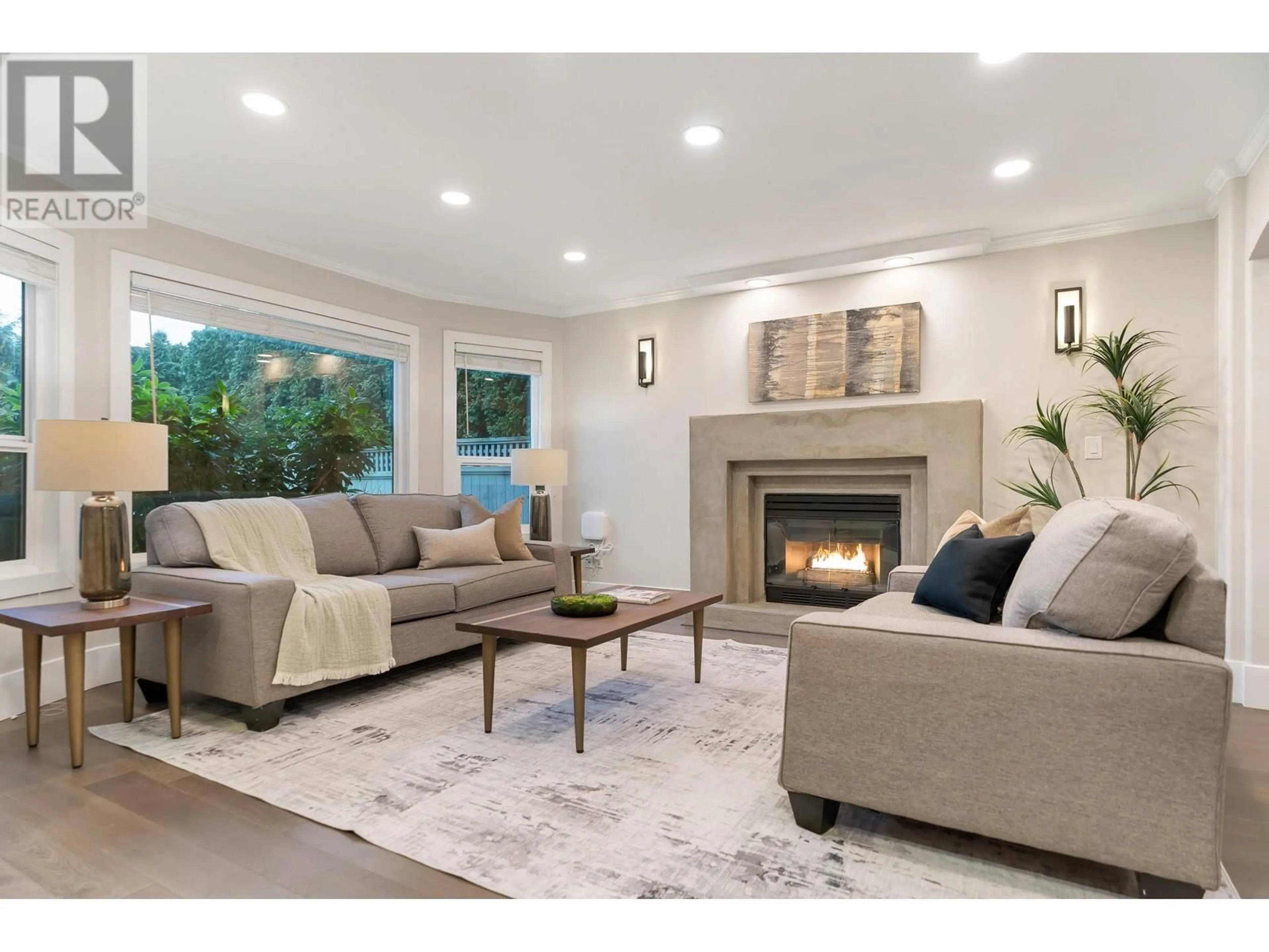 Living room with furniture, unknown for 4713 46A STREET, Delta British Columbia V4K5A4