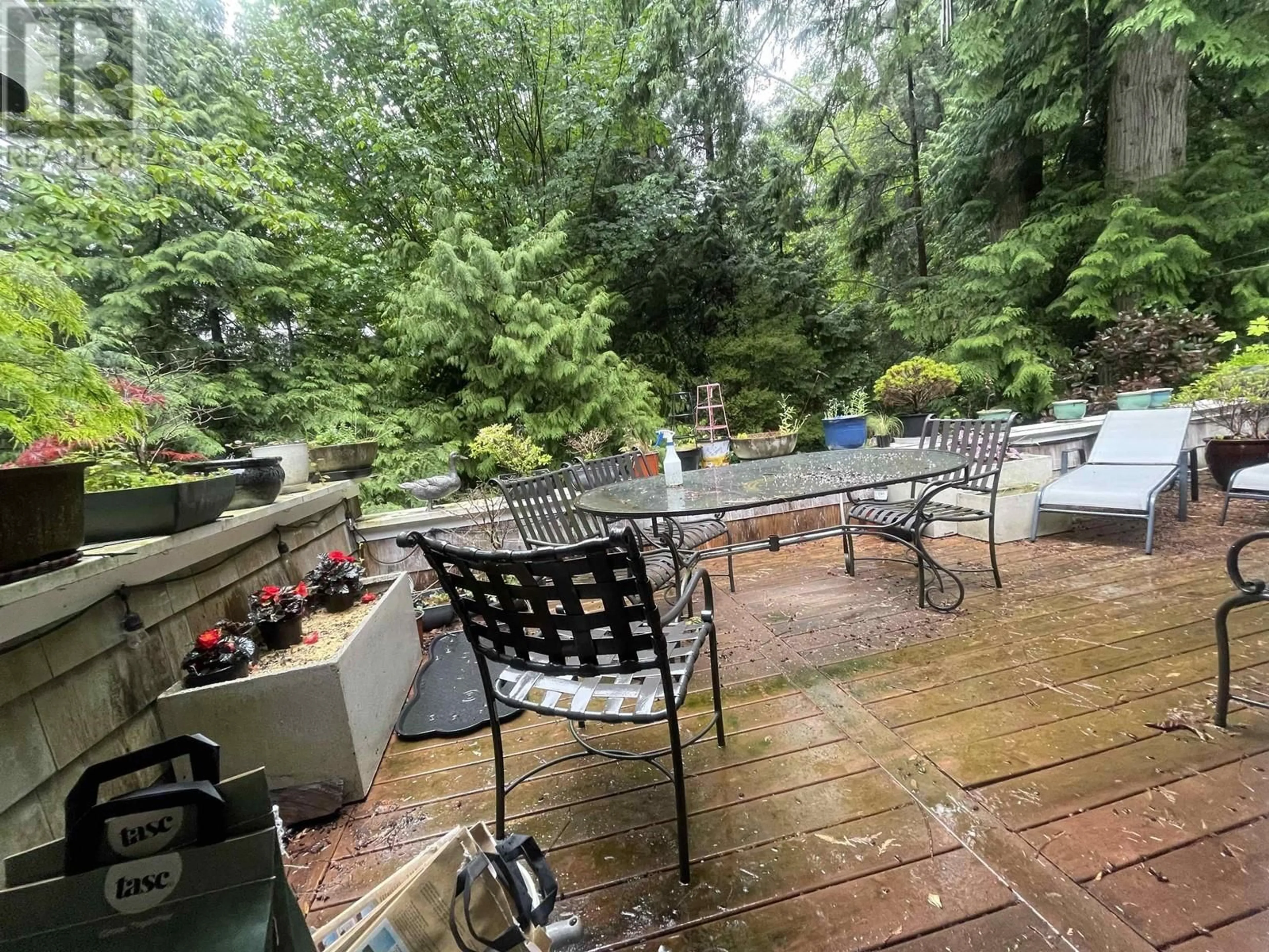 Patio, water/lake/river/ocean view for 3937 WESTRIDGE AVENUE, West Vancouver British Columbia V7V3H6
