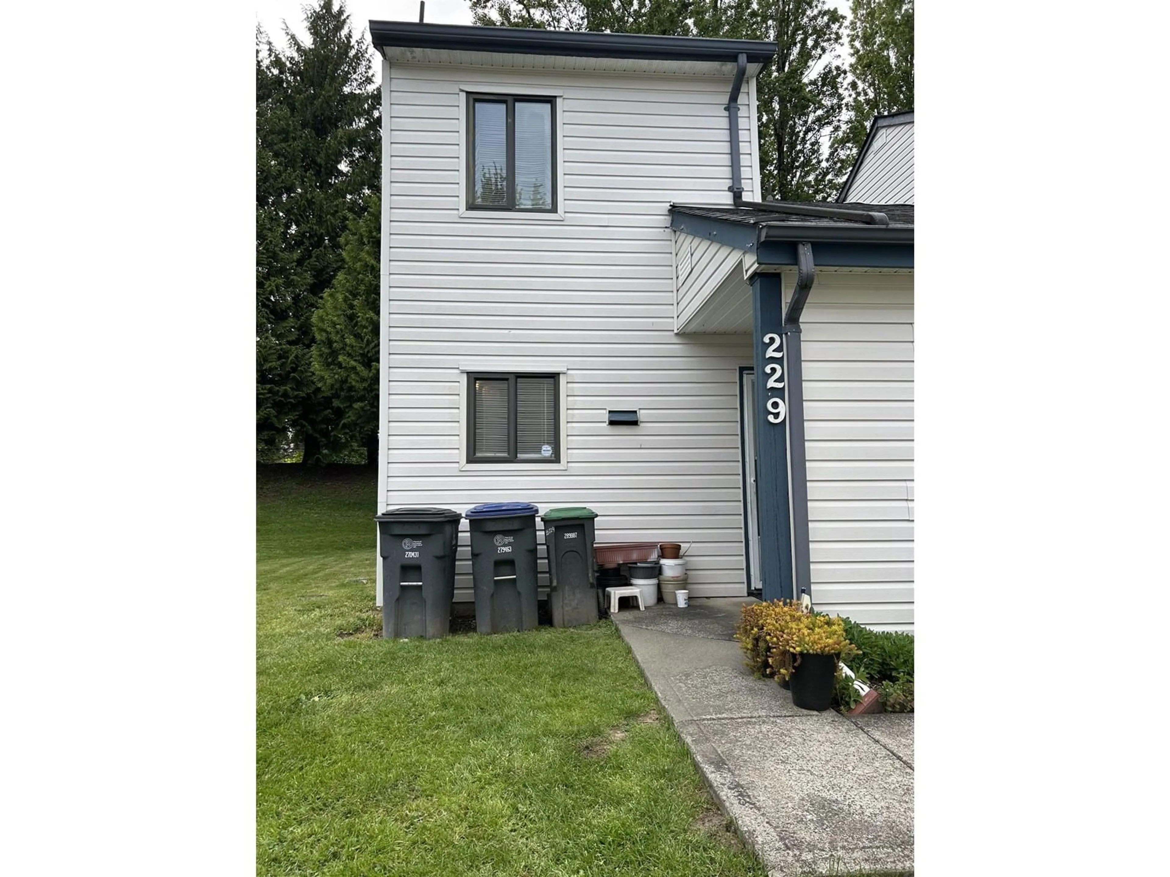 Unknown for 229 - 13616 67TH, Surrey British Columbia V3W6X5