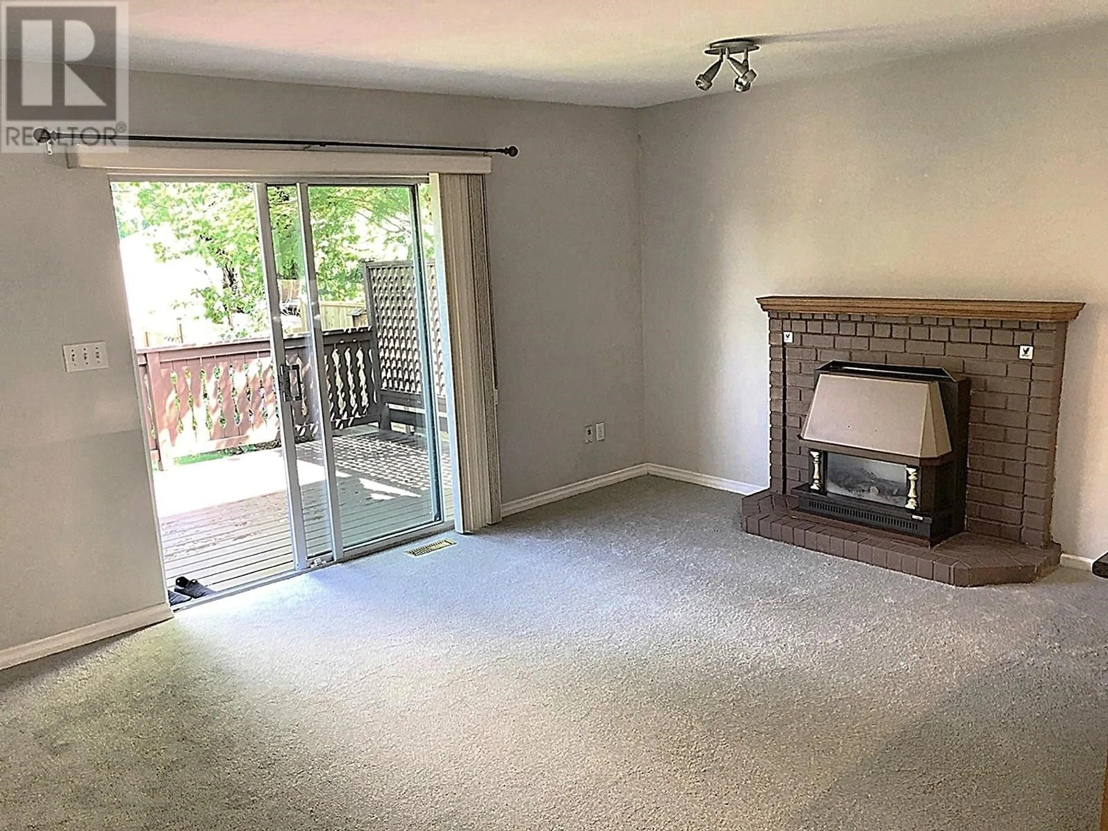 A pic of a room for 22965 125A AVENUE, Maple Ridge British Columbia V2X0S6