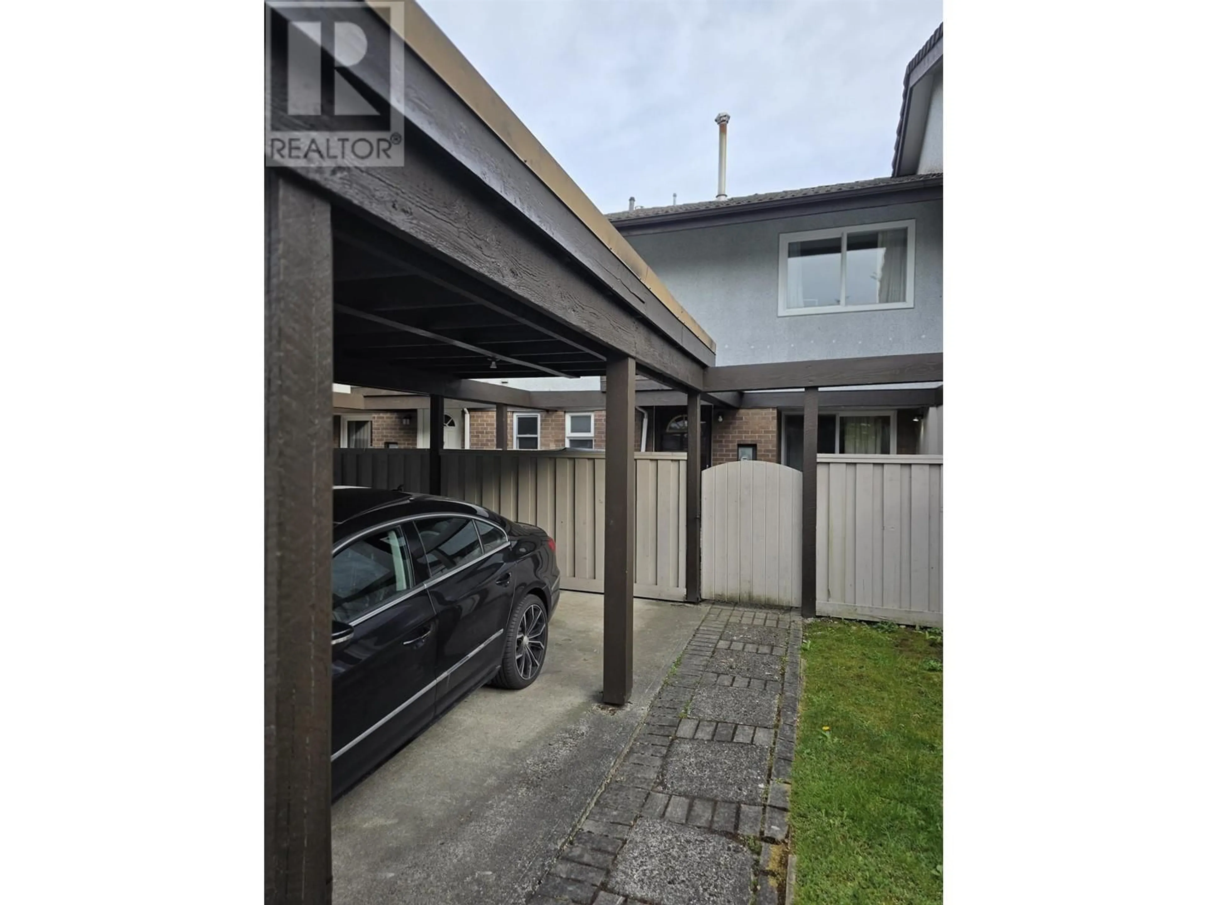 A pic from outside/outdoor area/front of a property/back of a property/a pic from drone, street for 48 - 3046 COAST MERIDIAN ROAD, Port Coquitlam British Columbia V3B5B6