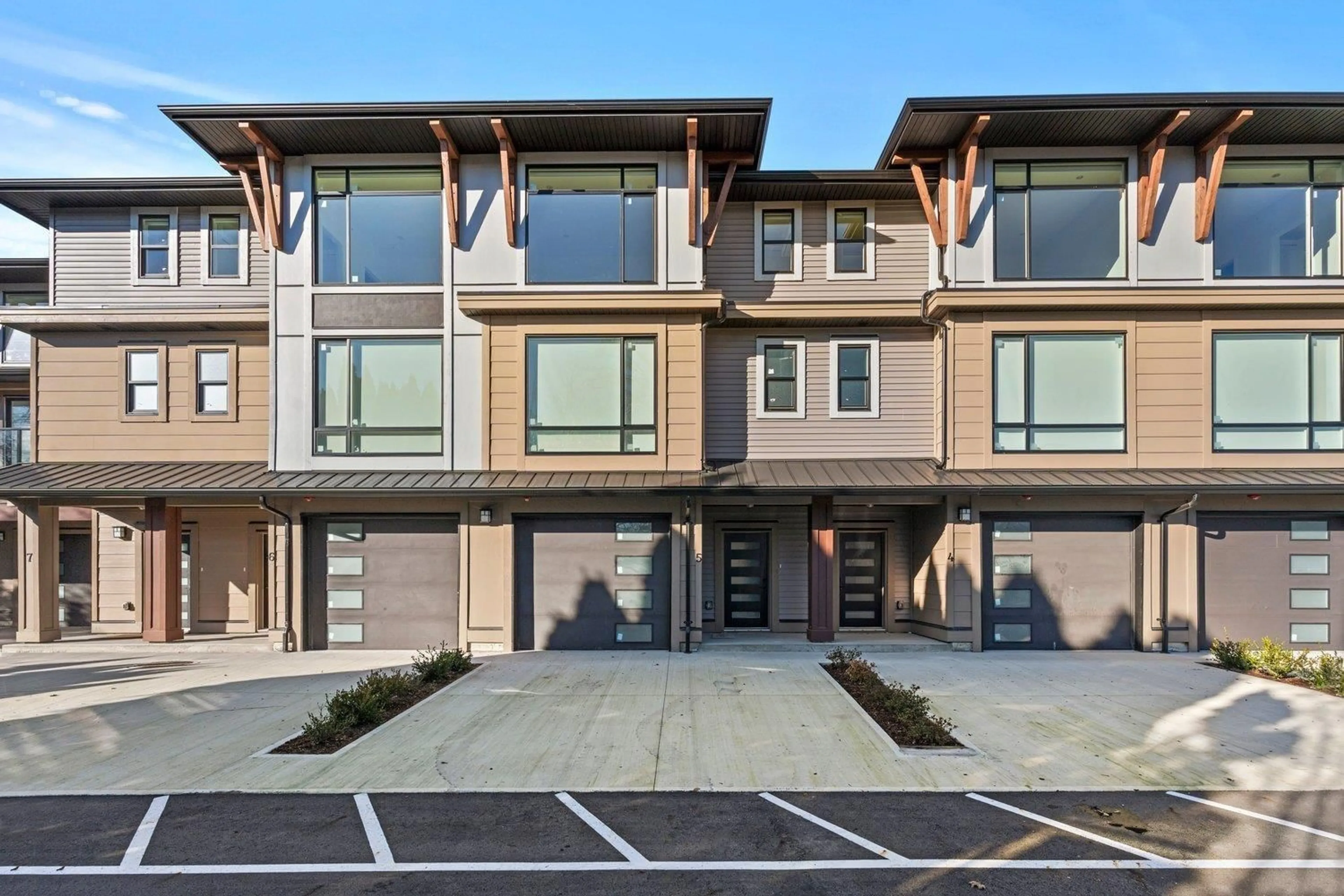 Unknown for 5 - 9603 BROADWAY STREET, Chilliwack British Columbia V2P5T7