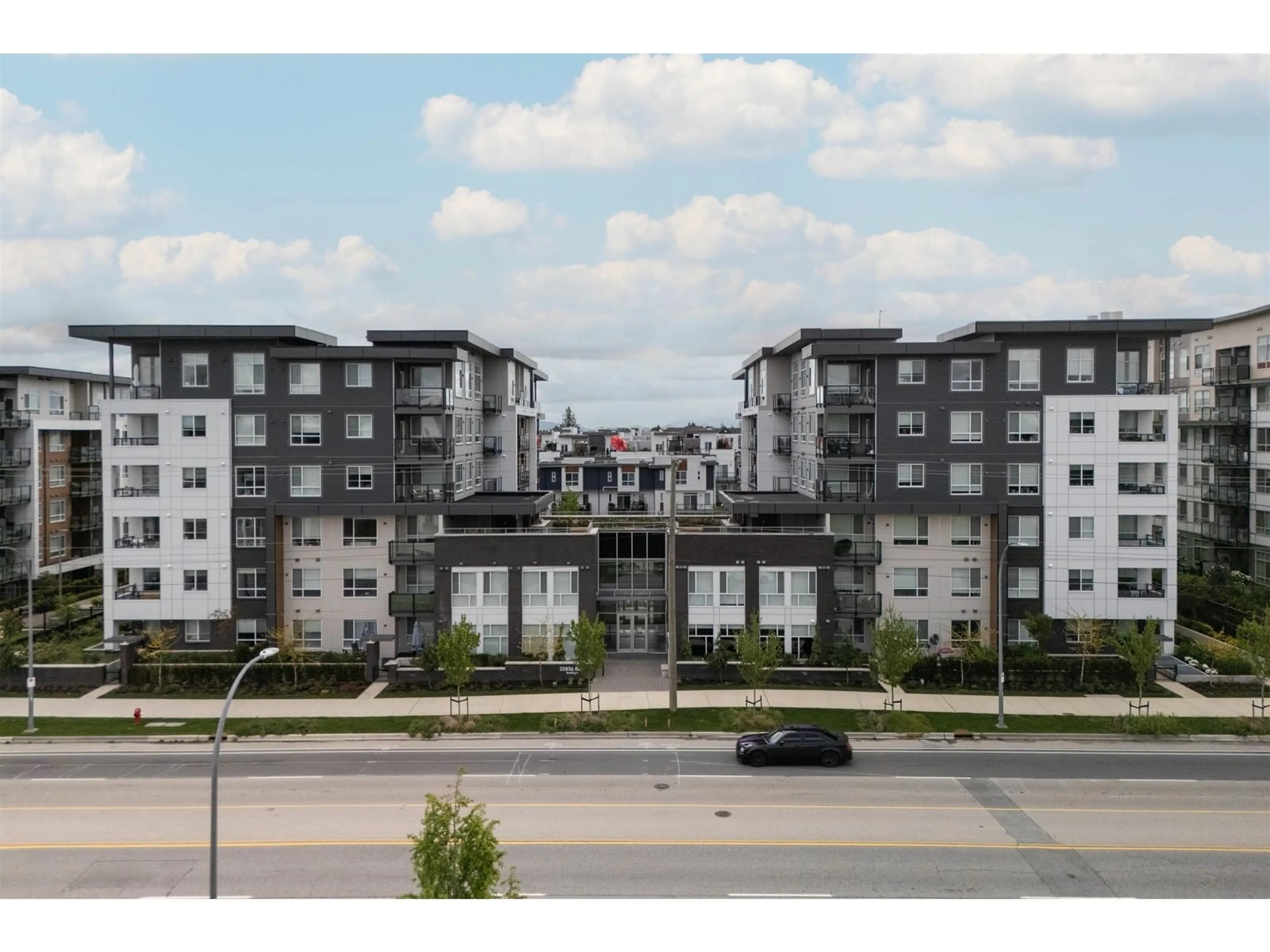 Blurry image for A119 - 20834 80, Langley British Columbia V2Y3M4