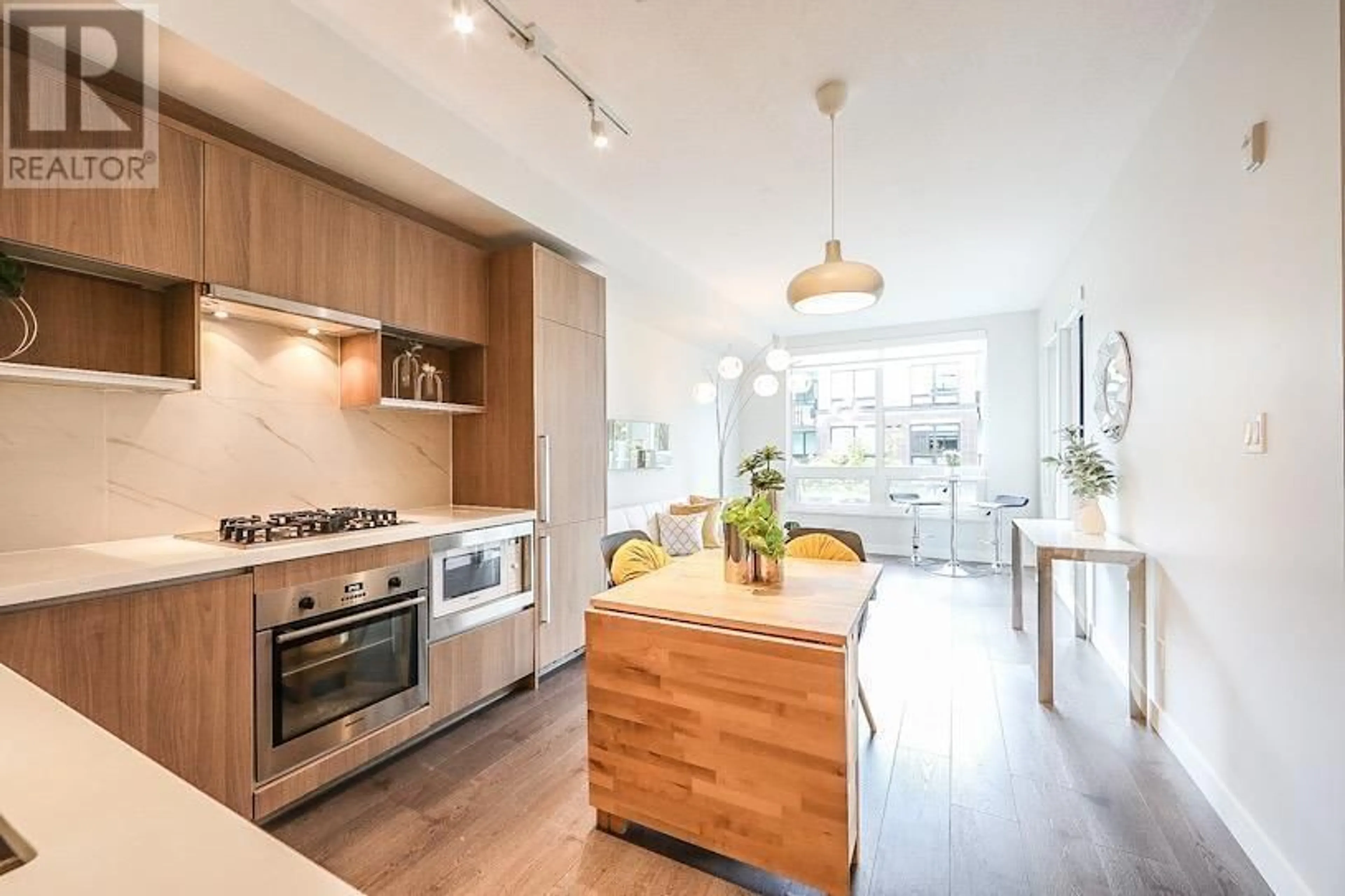 Contemporary kitchen, unknown for 228 - 9388 ODLIN ROAD, Richmond British Columbia V6X0L5