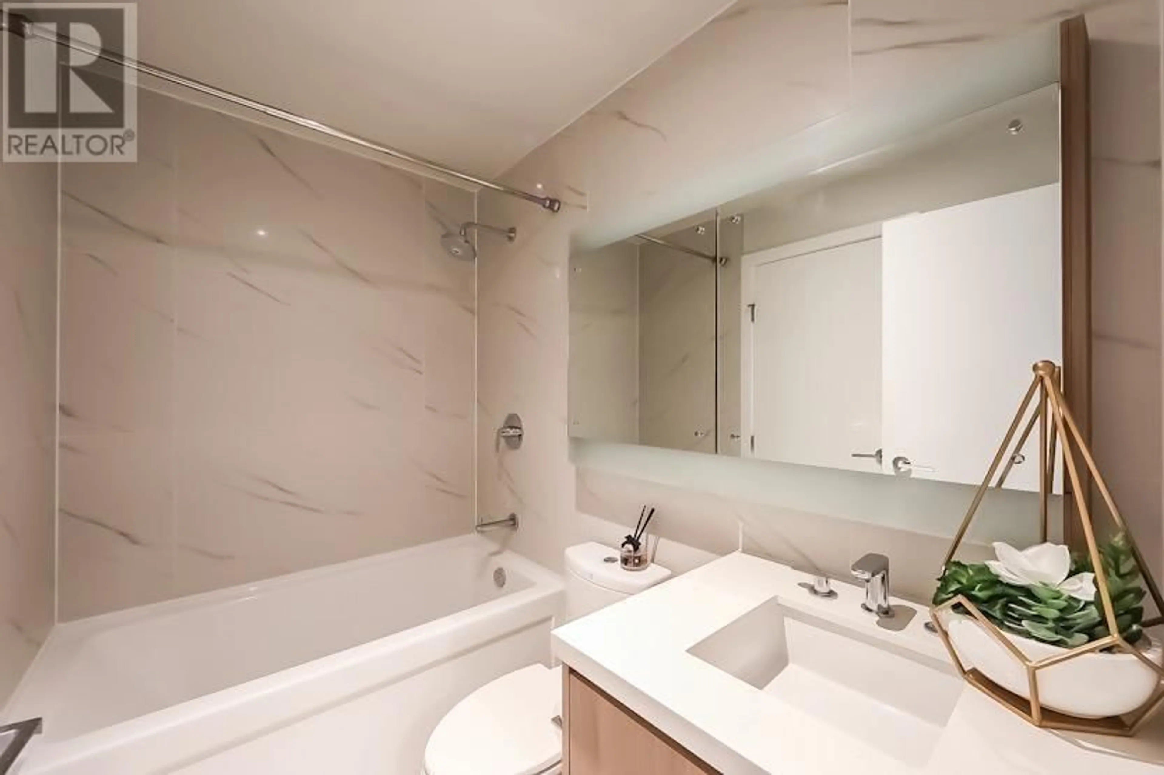 Standard bathroom, ceramic/tile floor for 228 - 9388 ODLIN ROAD, Richmond British Columbia V6X0L5