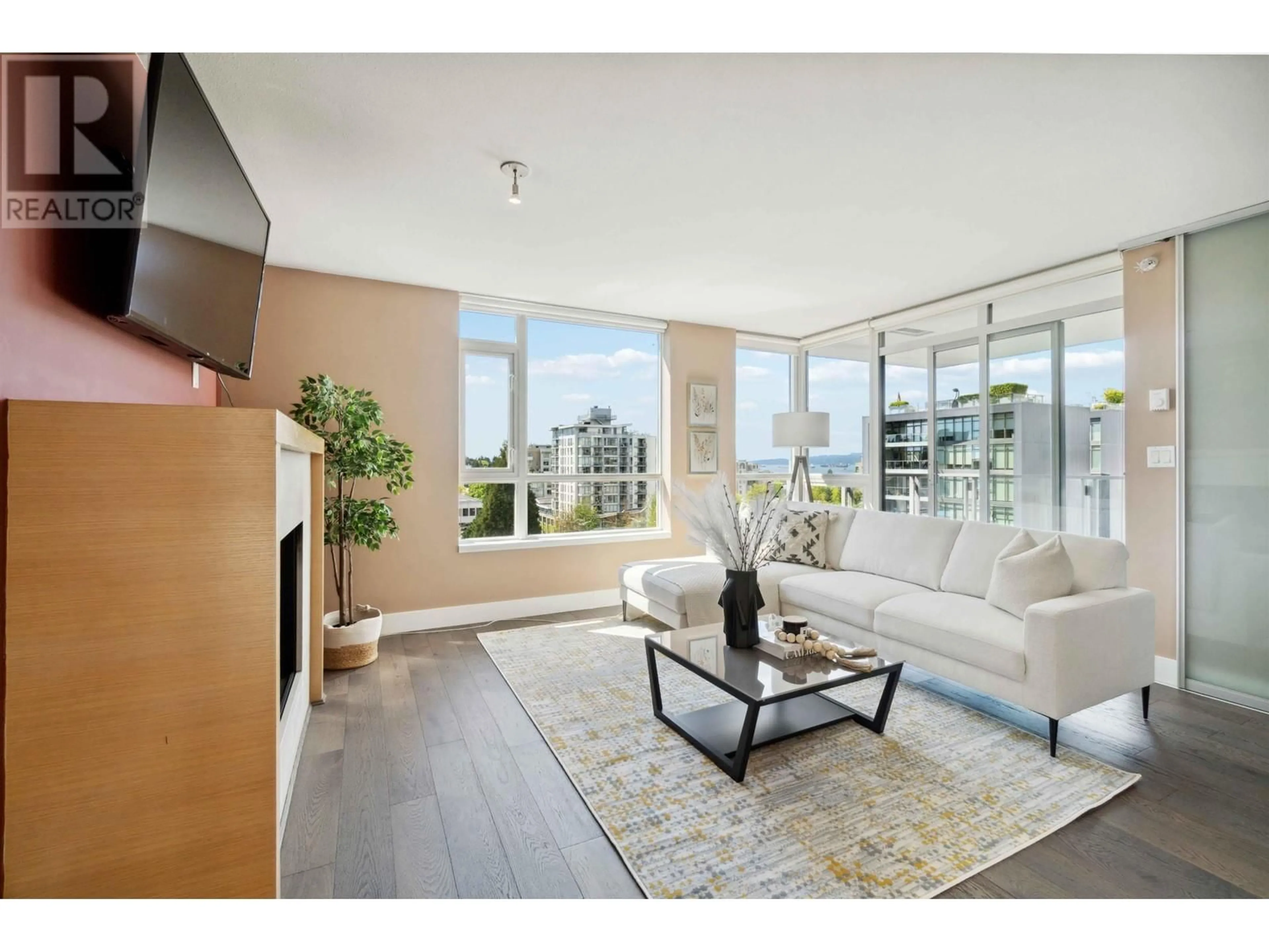 Living room with furniture, unknown for 704 - 1530 8TH AVENUE, Vancouver British Columbia V6J5M6