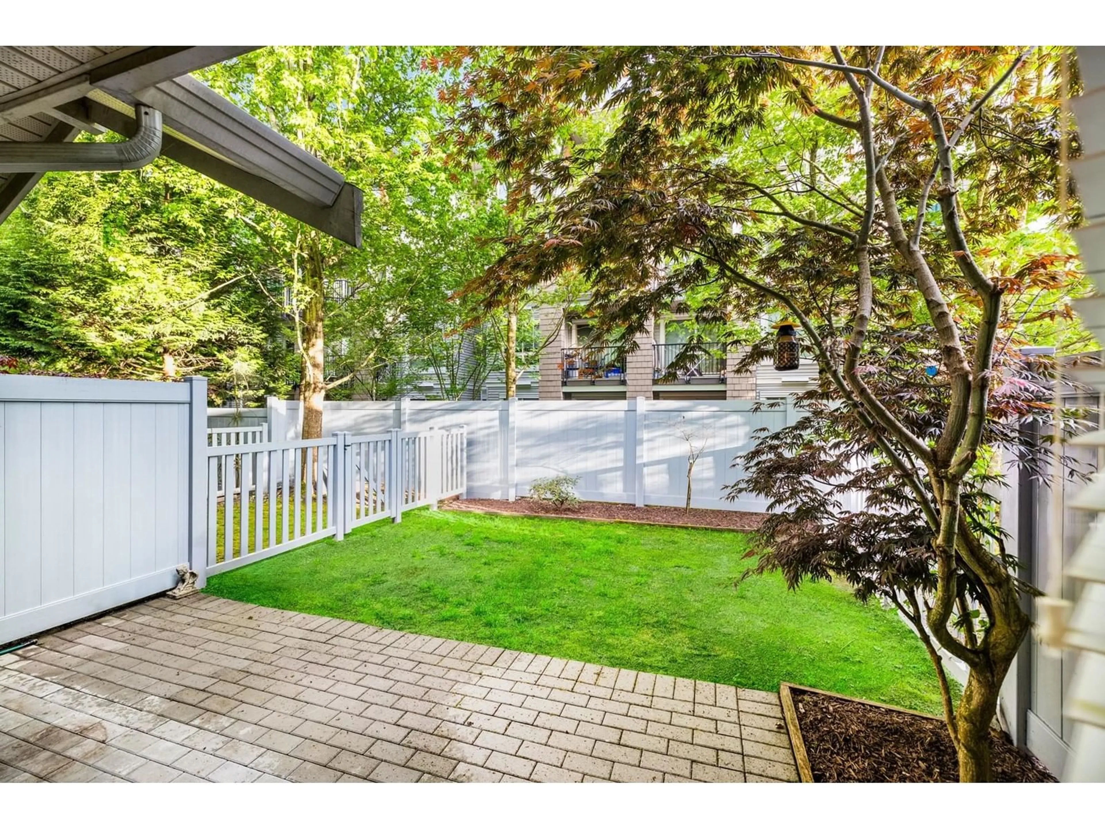 Patio, street for 107 - 12040 68, Surrey British Columbia V3W1P5